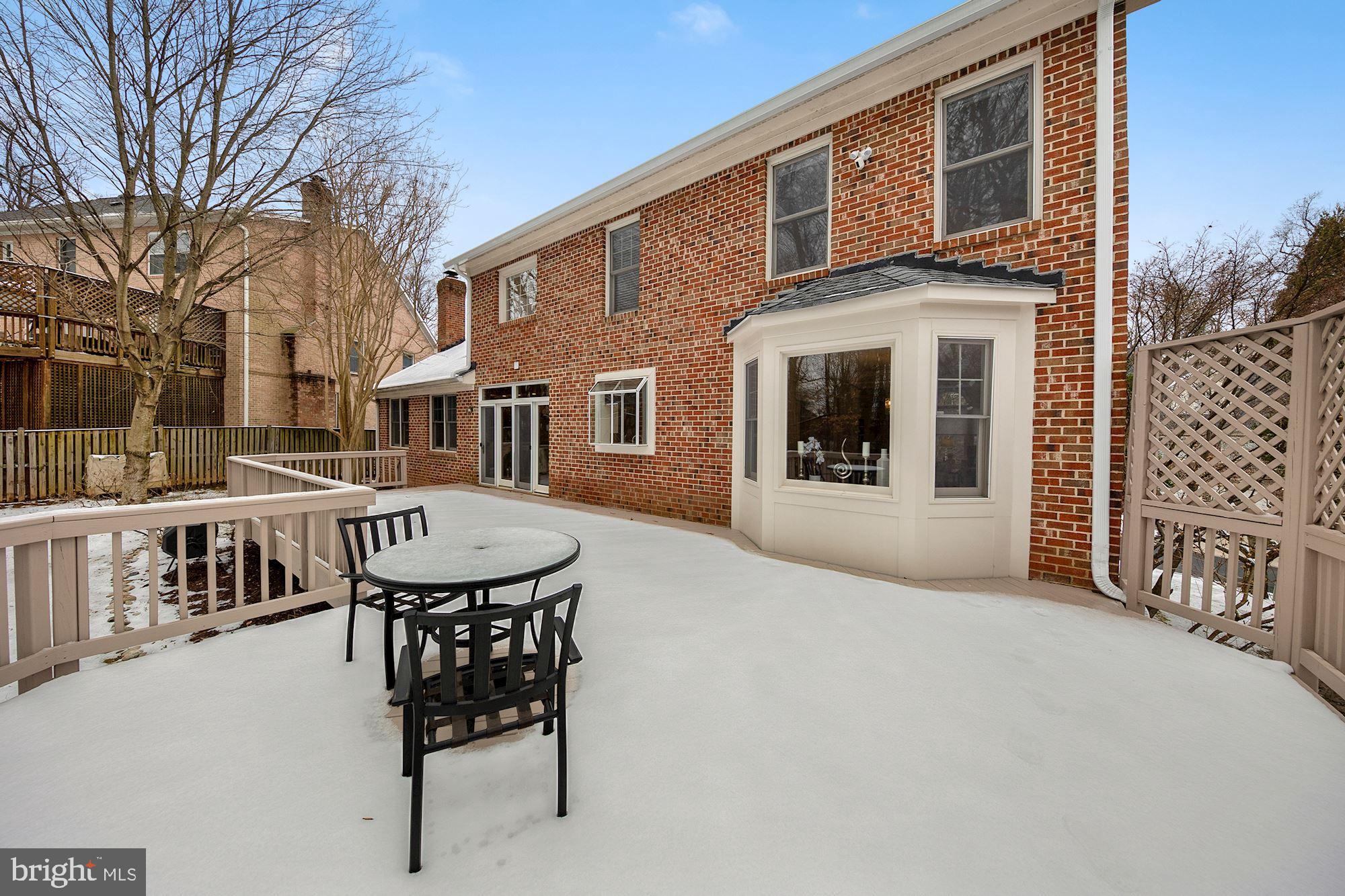 FAIRWAY HILLS - Residential