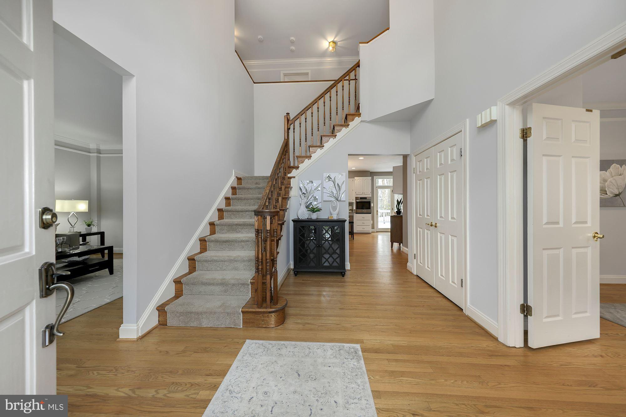 FAIRWAY HILLS - Residential