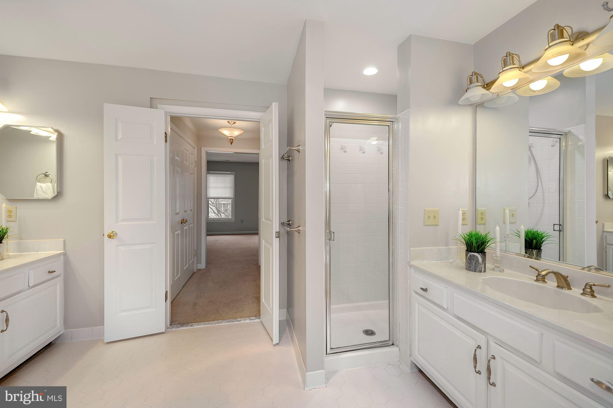 FAIRWAY HILLS - Residential