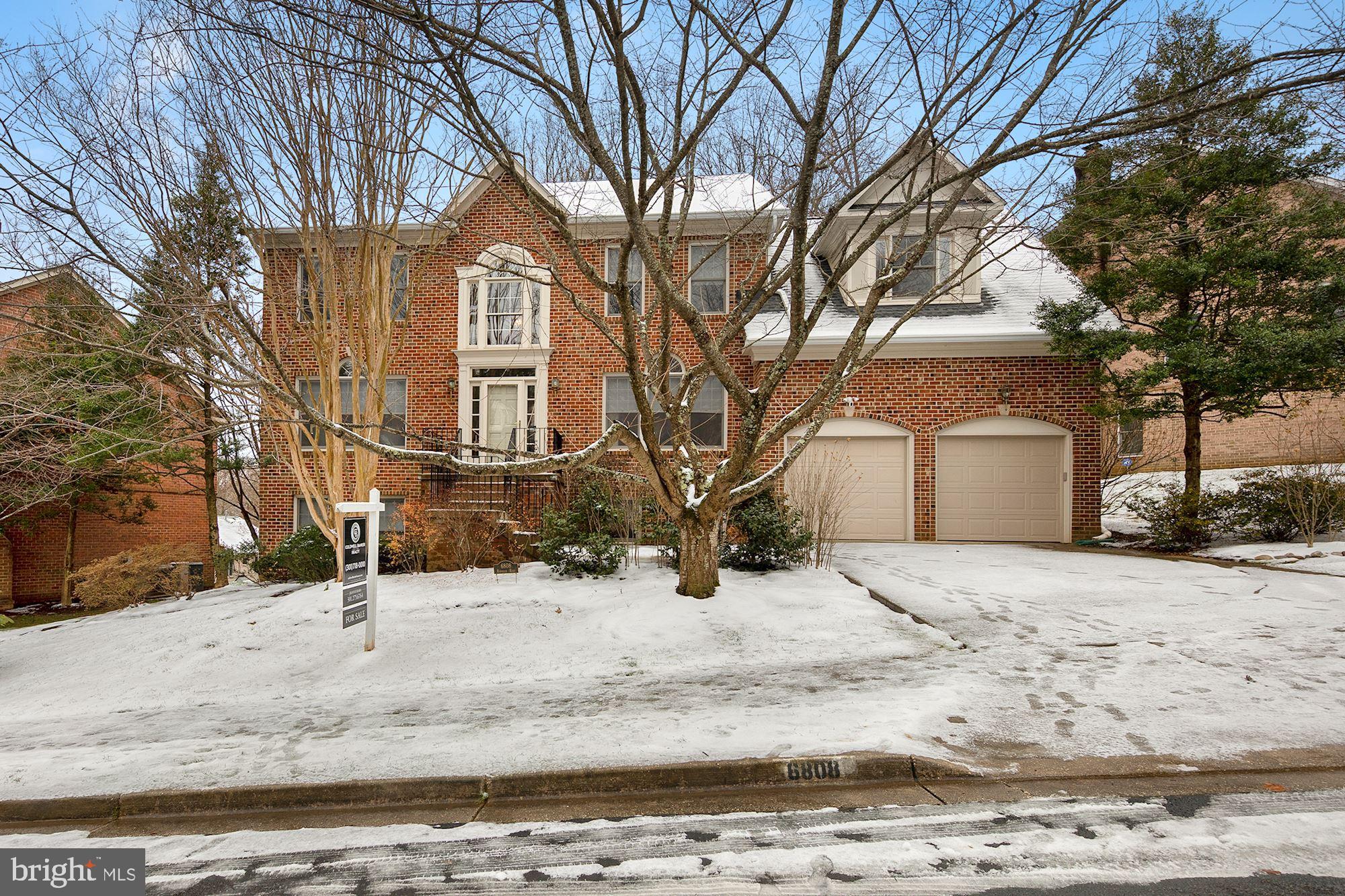 FAIRWAY HILLS - Residential