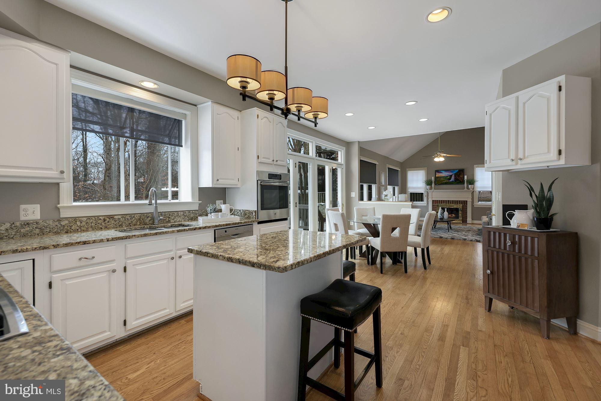 FAIRWAY HILLS - Residential