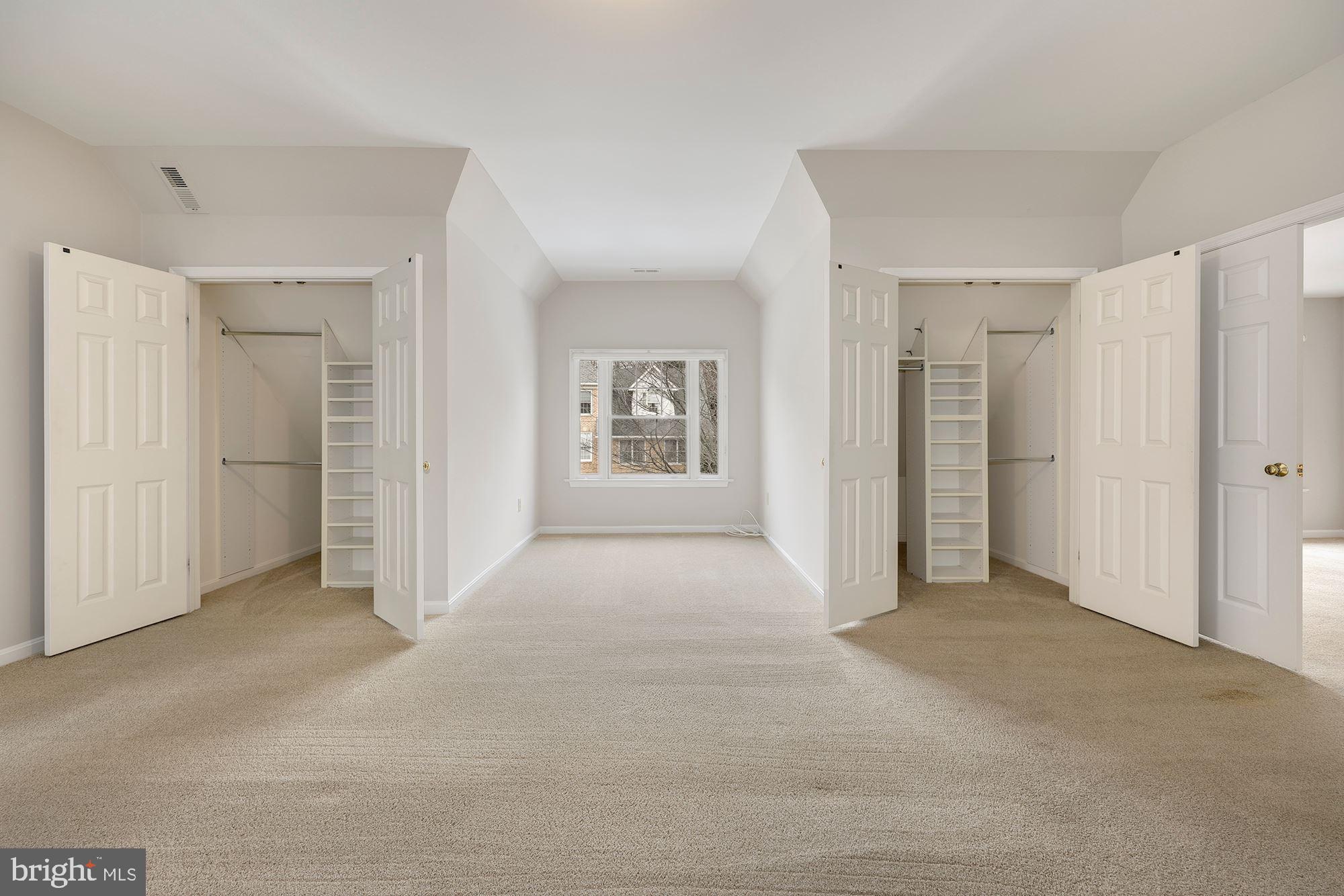 FAIRWAY HILLS - Residential