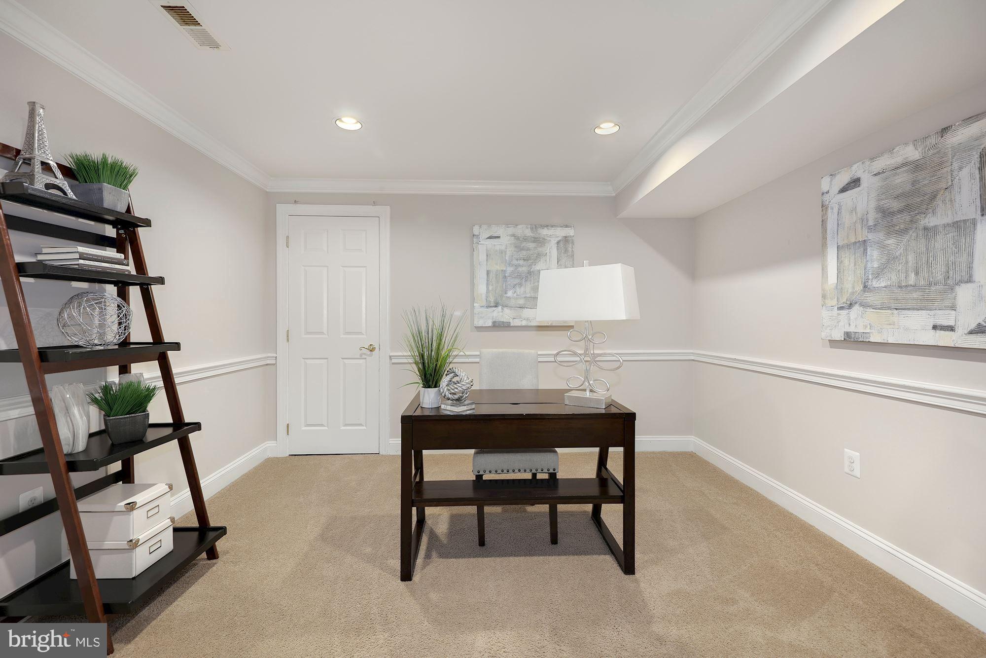 FAIRWAY HILLS - Residential