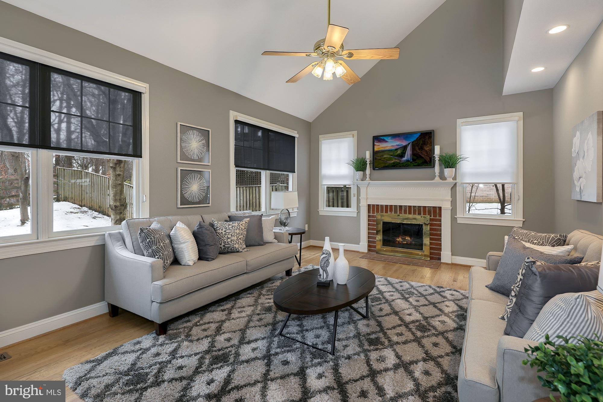 FAIRWAY HILLS - Residential