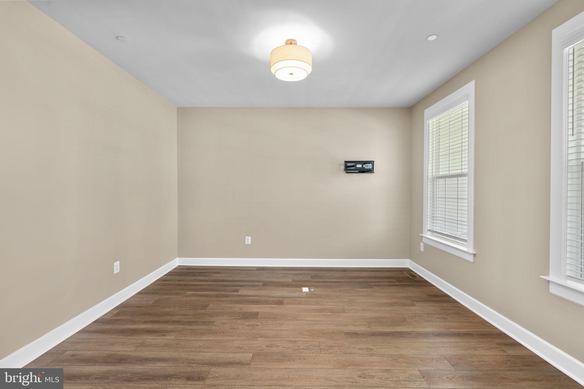 TURF VALLEY - Residential