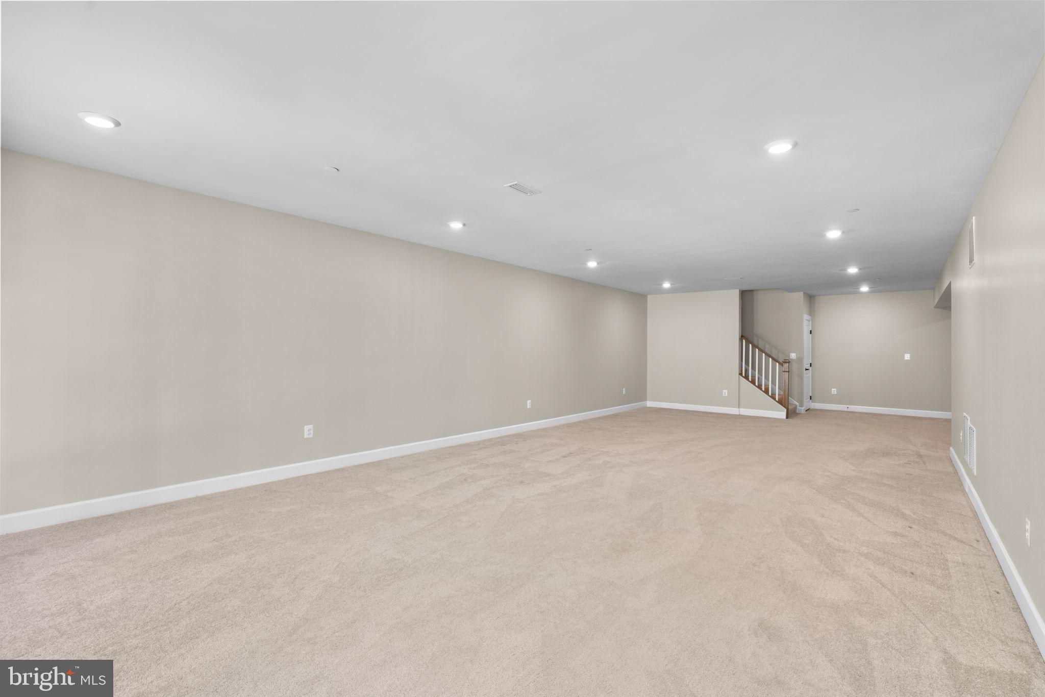 TURF VALLEY - Residential