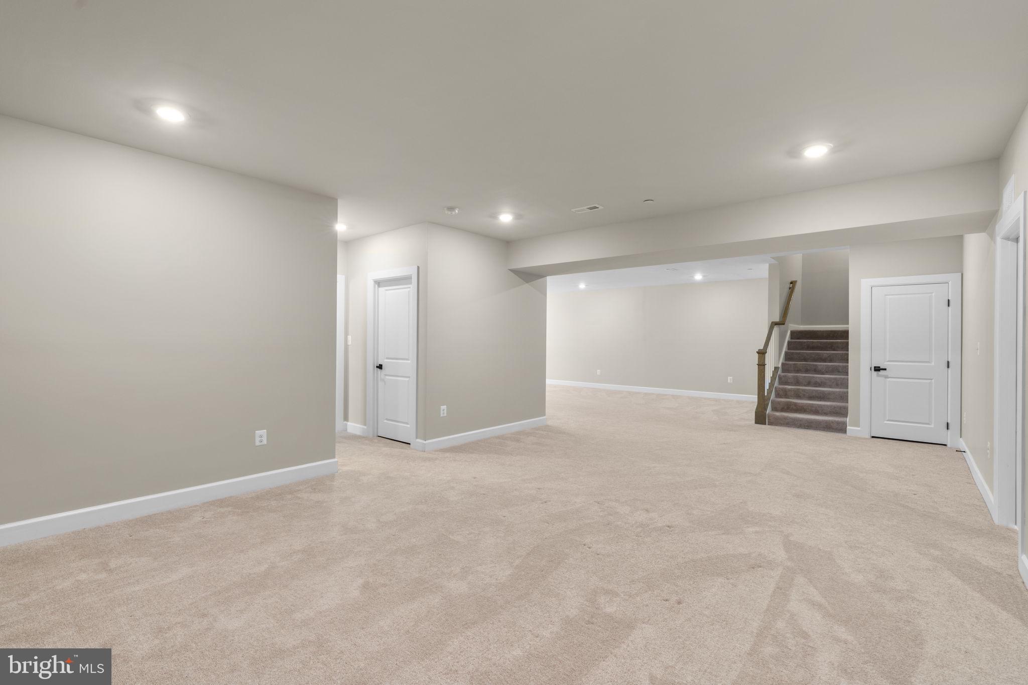 TURF VALLEY - Residential