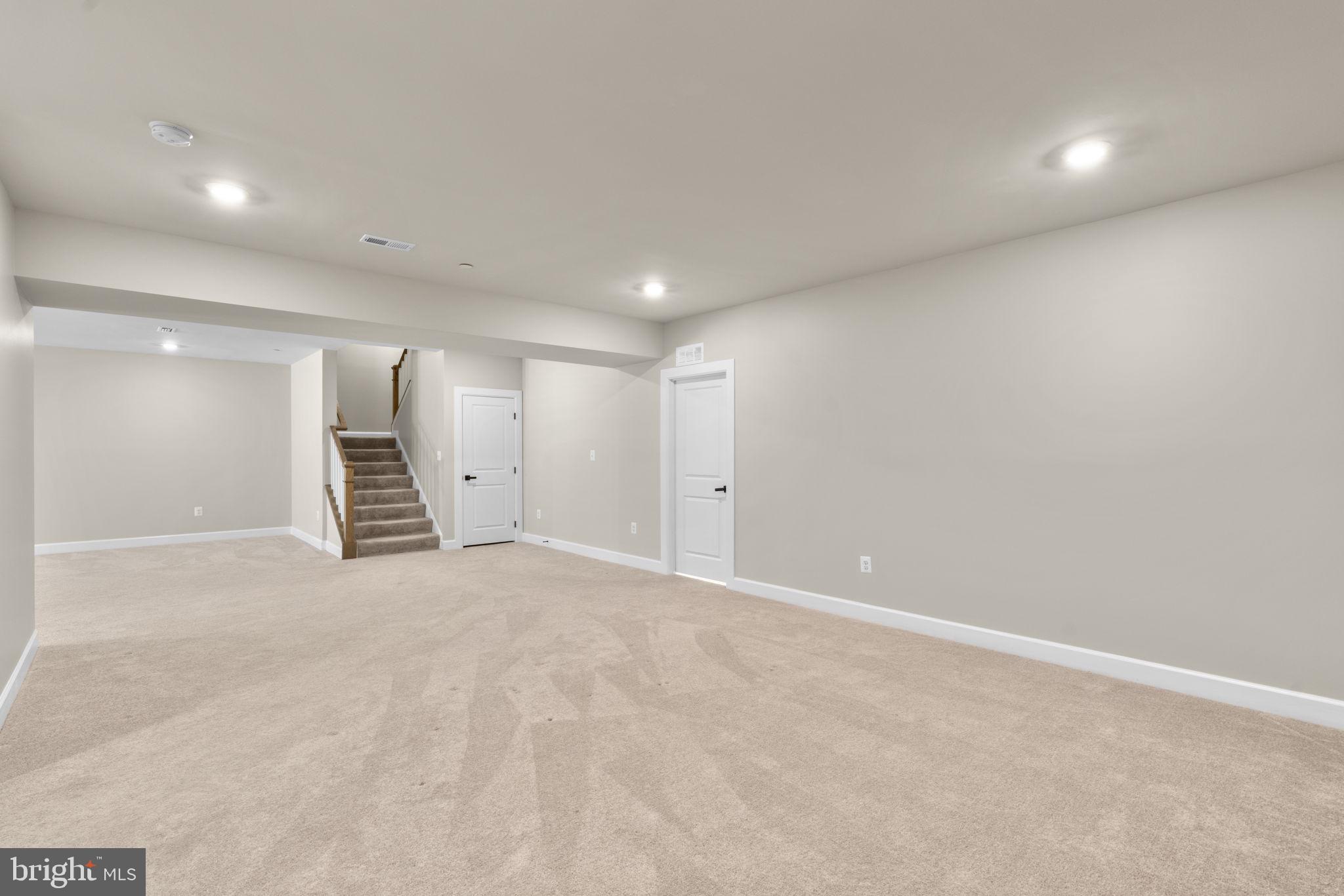TURF VALLEY - Residential