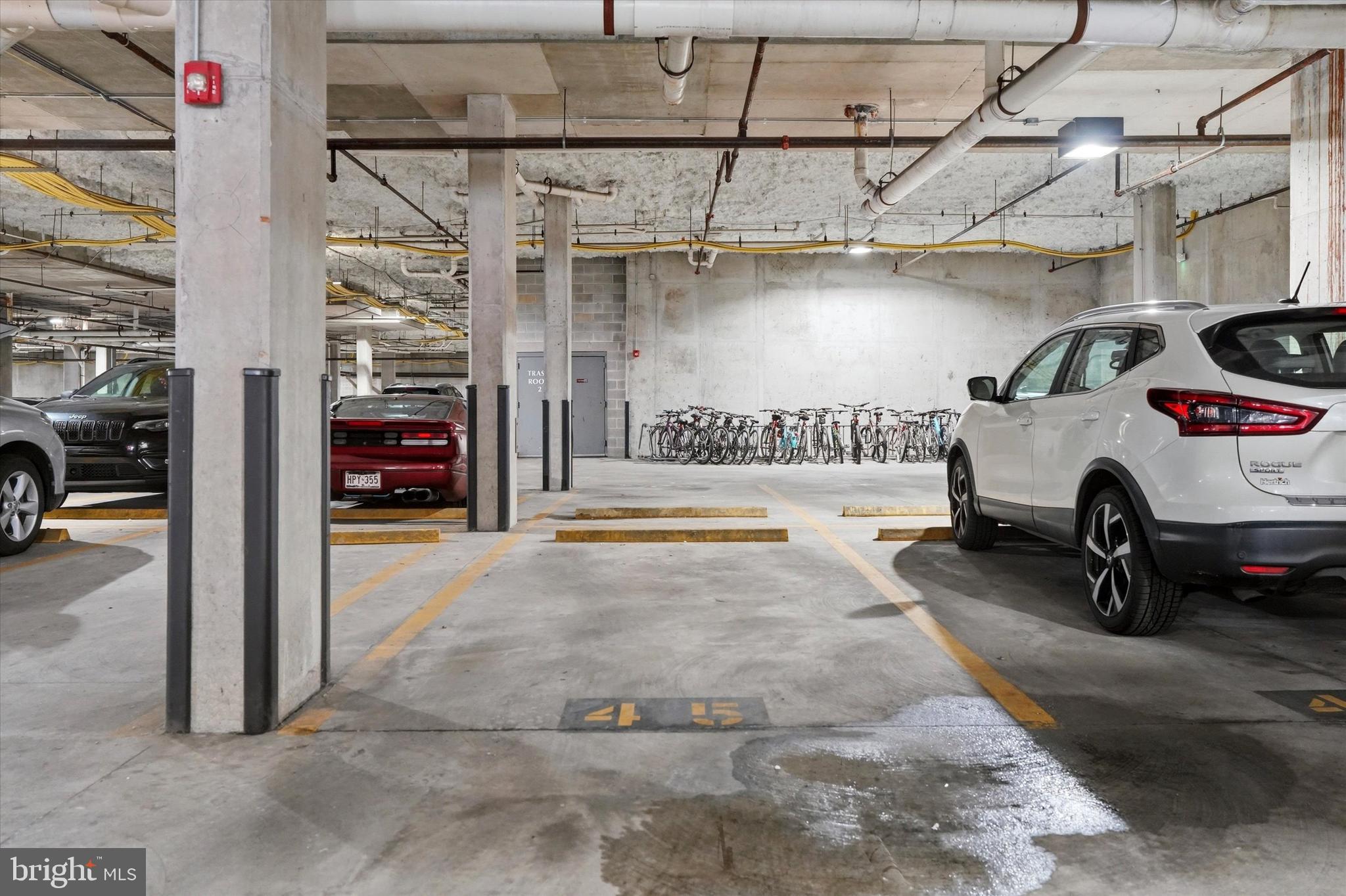 THE GRANDE AT RIVERVIEW - Residential