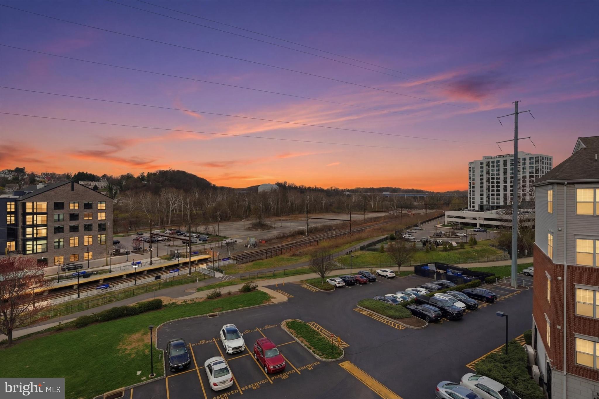 THE GRANDE AT RIVERVIEW - Residential