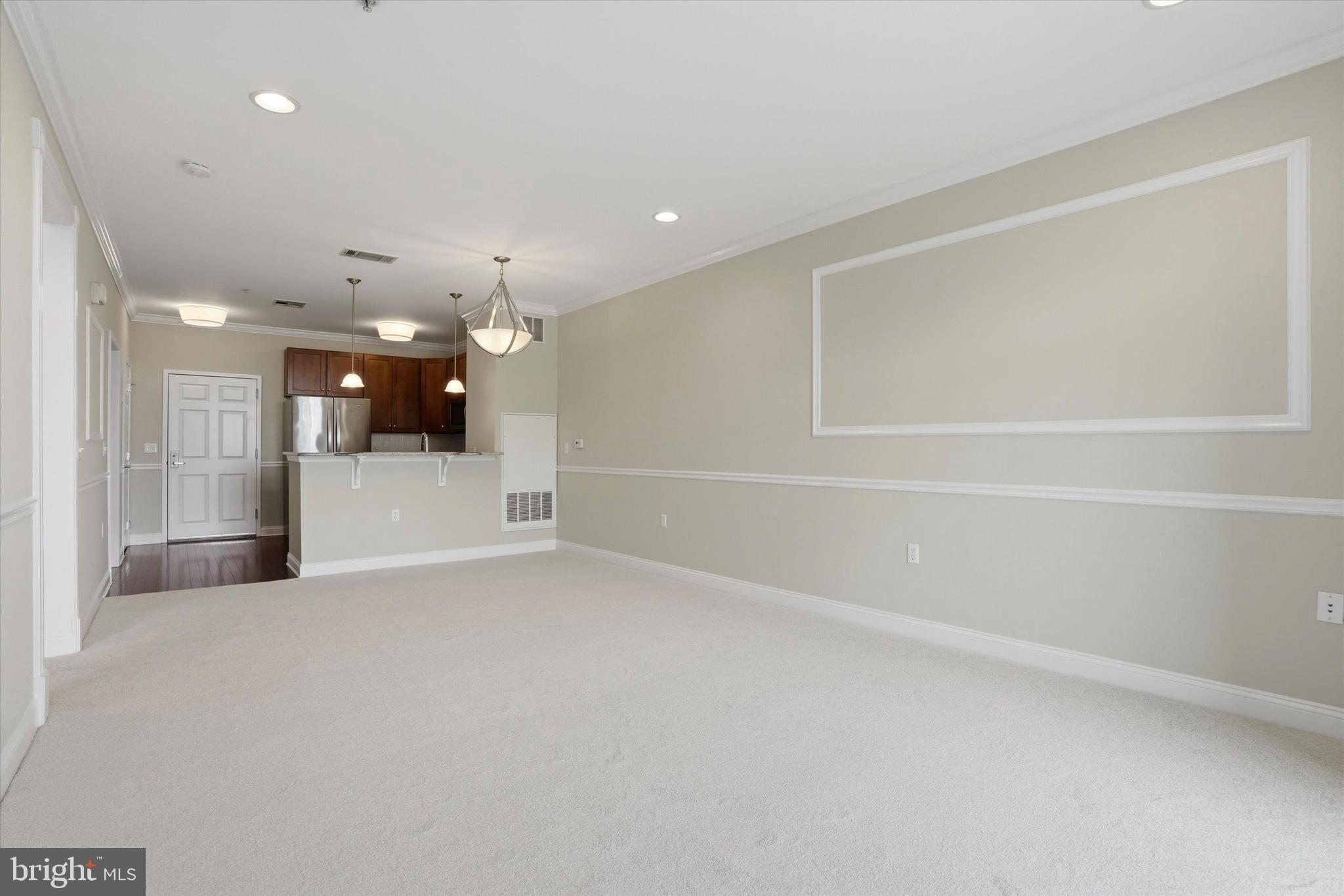 THE GRANDE AT RIVERVIEW - Residential