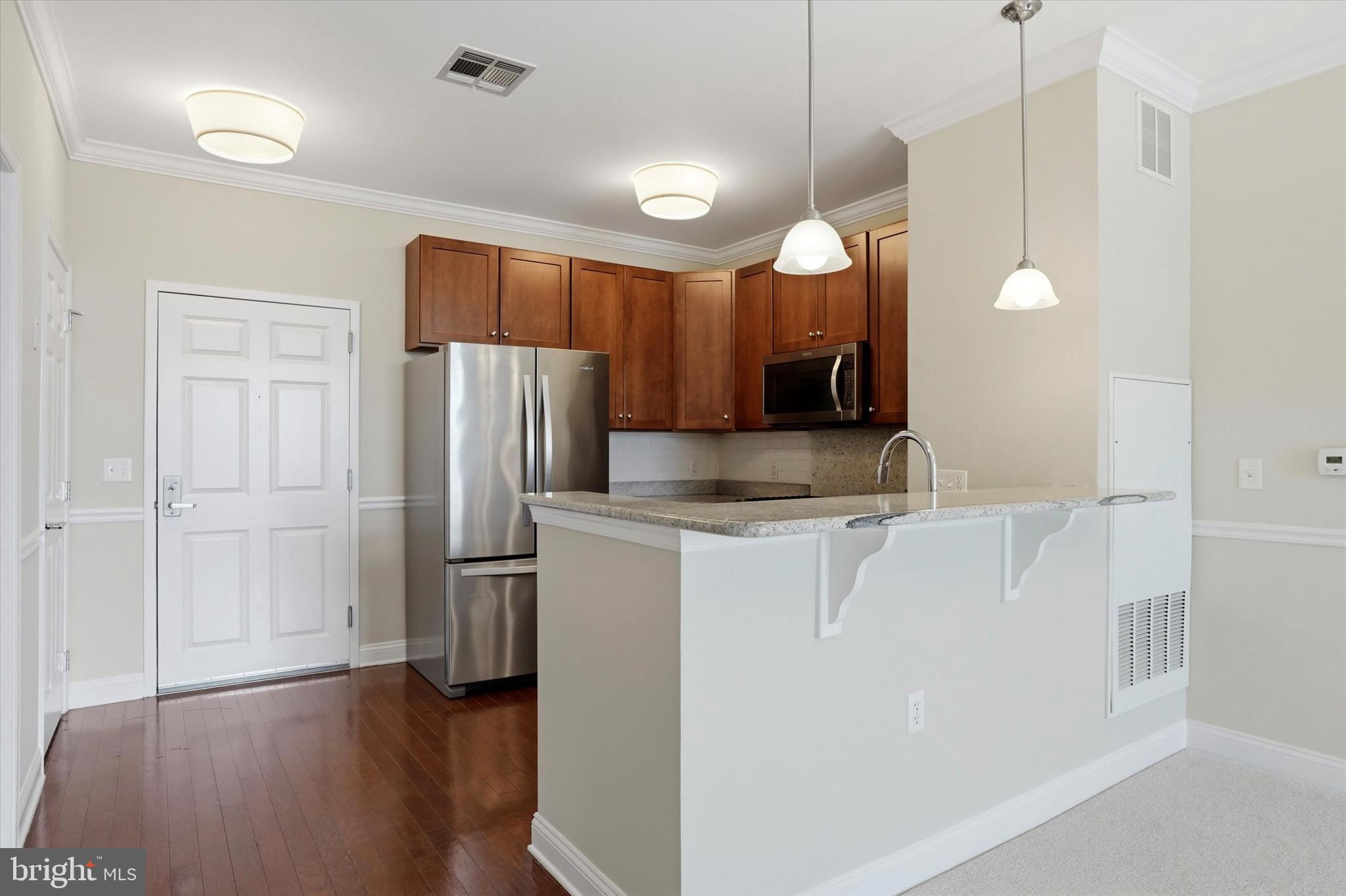 THE GRANDE AT RIVERVIEW - Residential