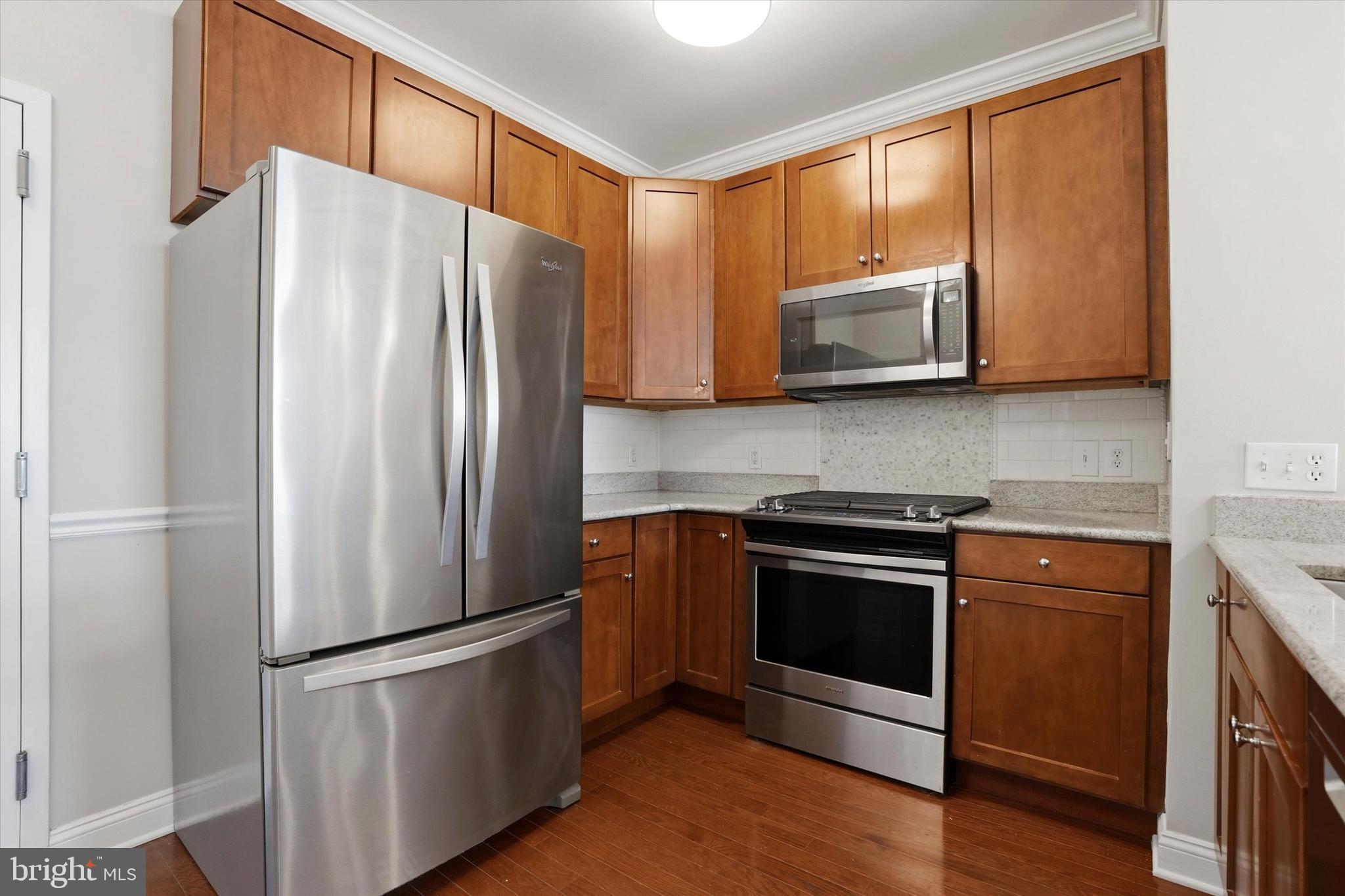 THE GRANDE AT RIVERVIEW - Residential