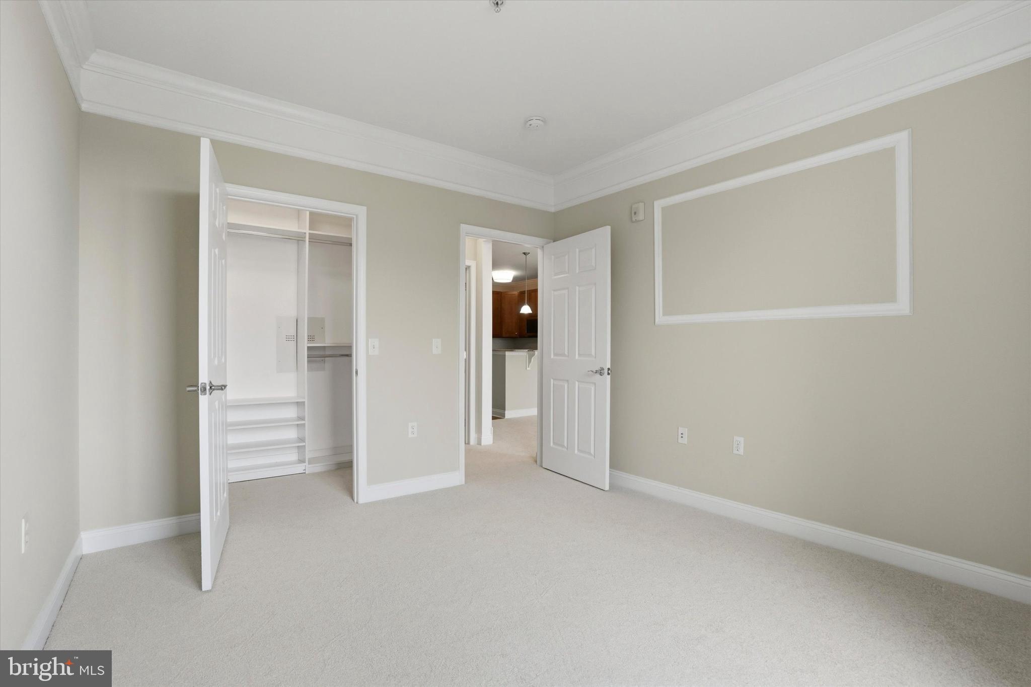 THE GRANDE AT RIVERVIEW - Residential