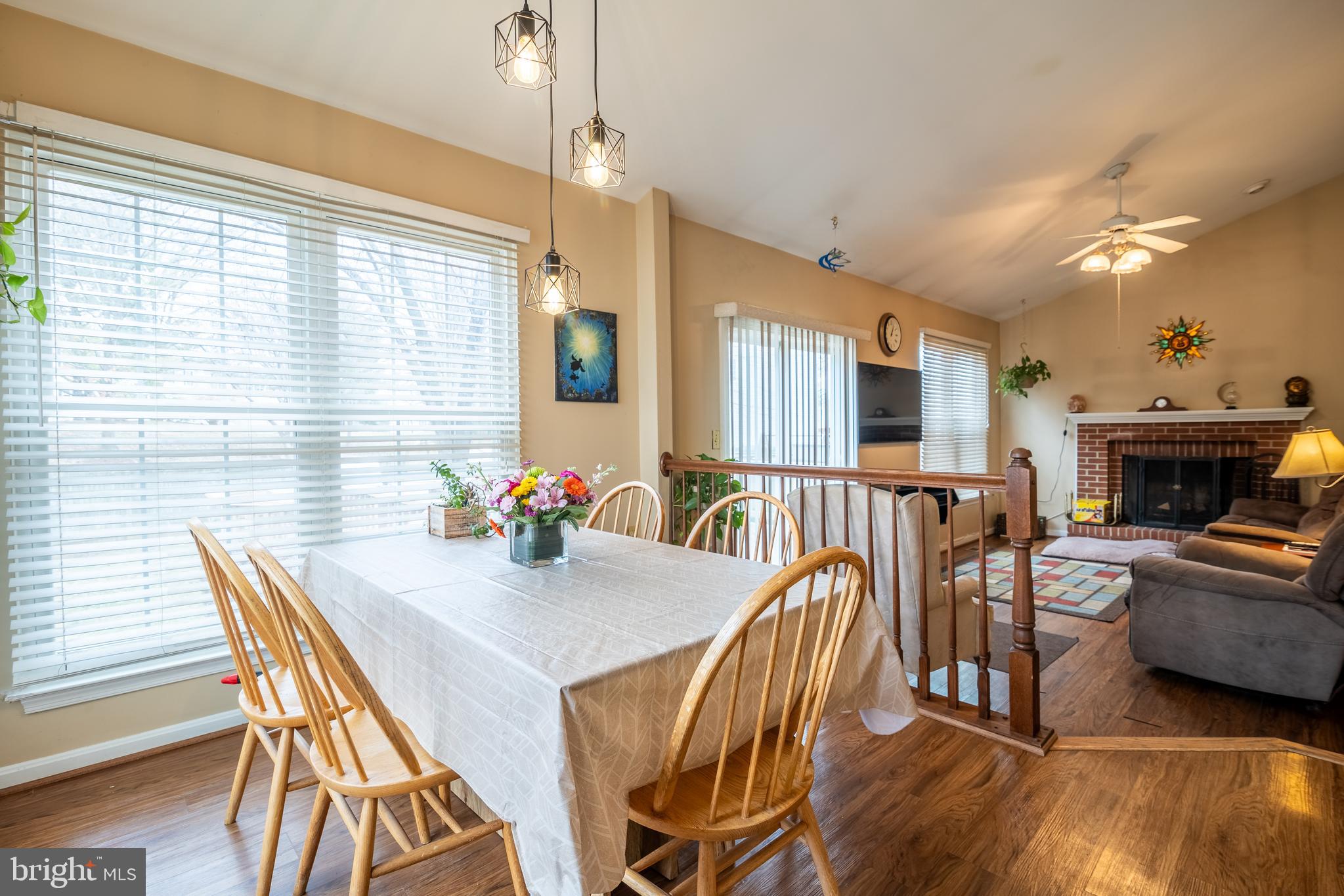 EXETER - Residential