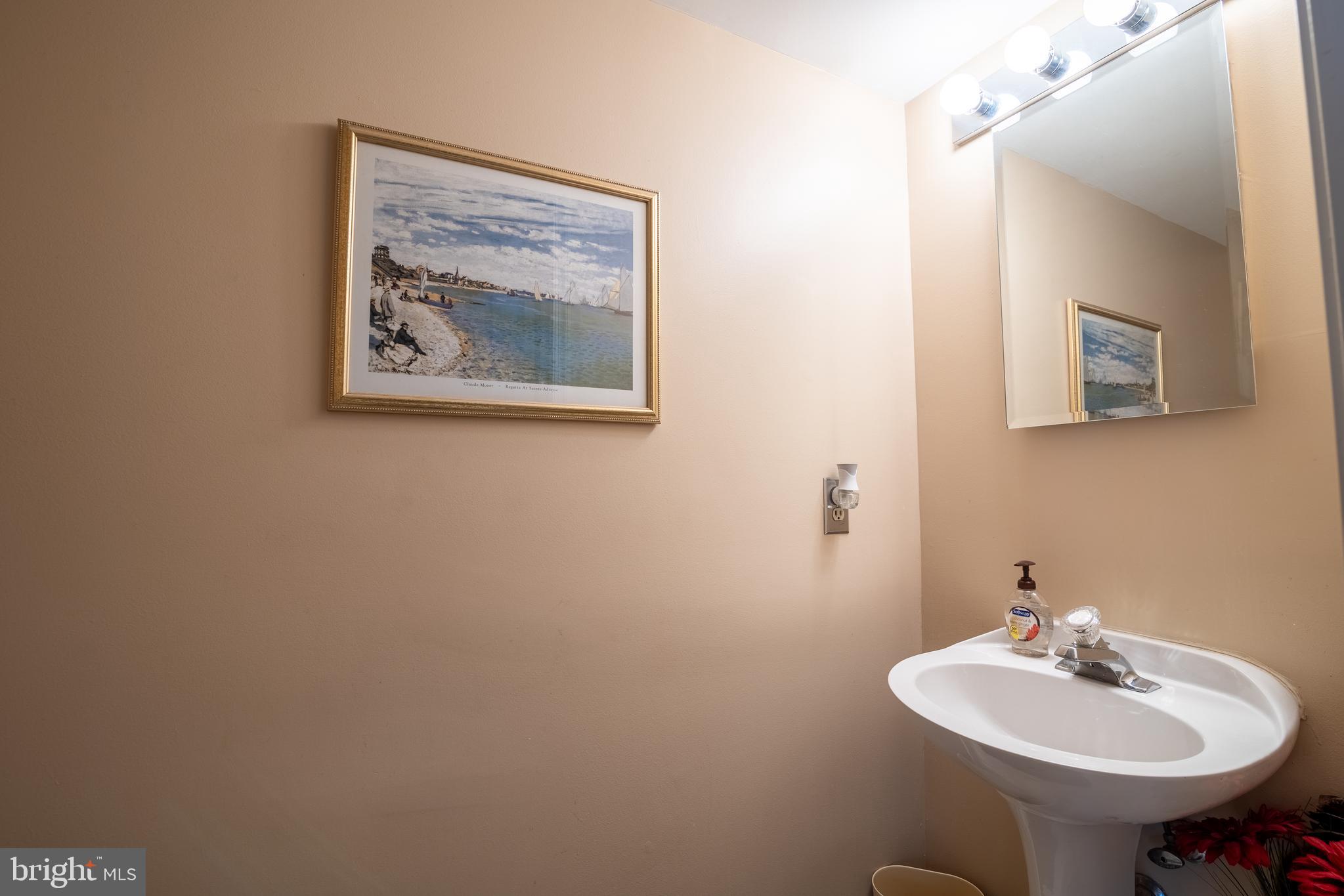 EXETER - Residential