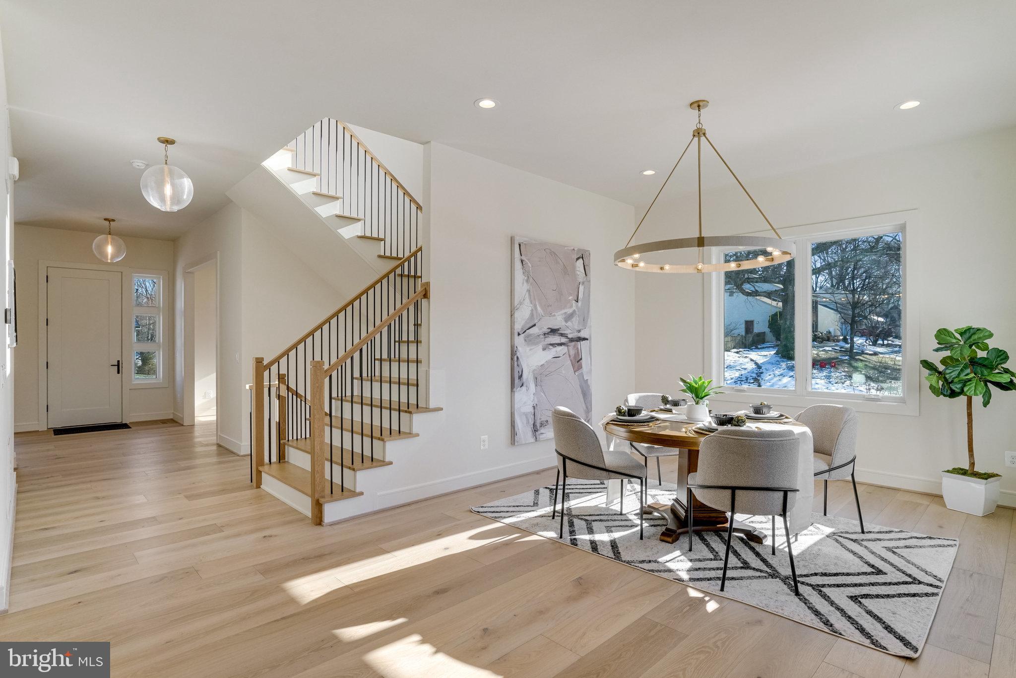 TOWN AND COUNTRY GARDENS - Residential