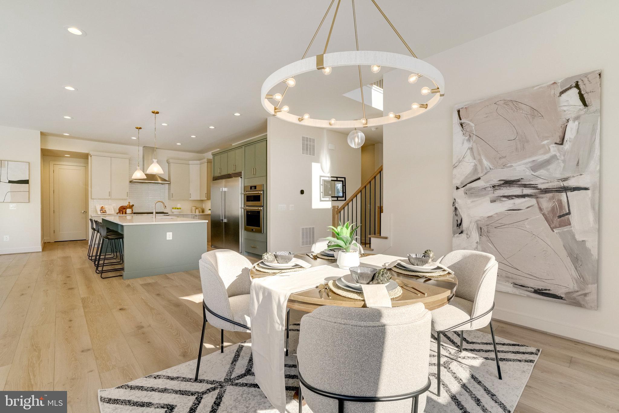 TOWN AND COUNTRY GARDENS - Residential