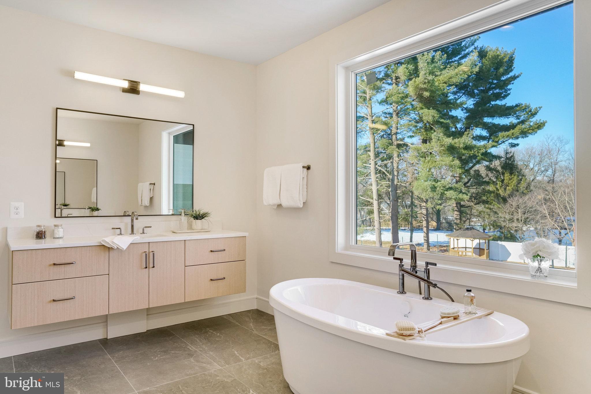 TOWN AND COUNTRY GARDENS - Residential