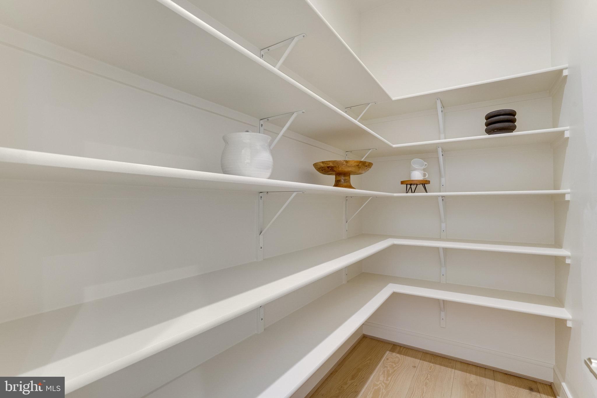 TOWN AND COUNTRY GARDENS - Residential