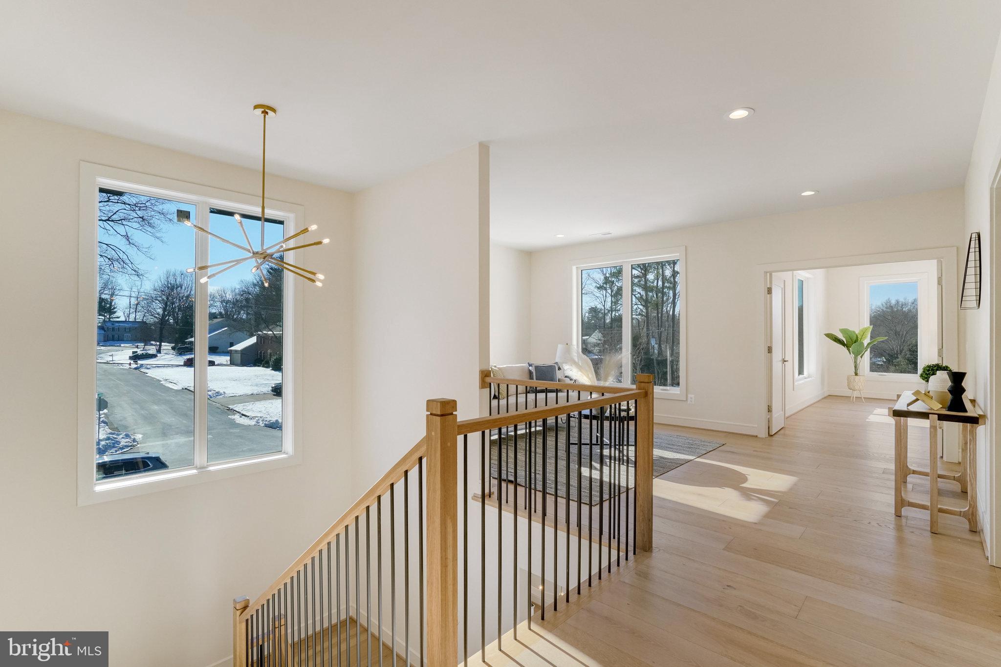 TOWN AND COUNTRY GARDENS - Residential