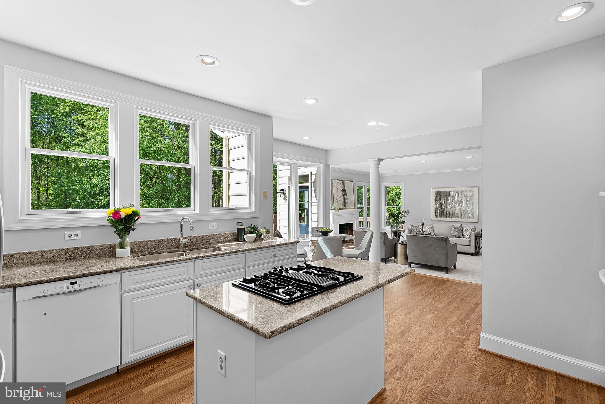 EVONSHIRE - Residential