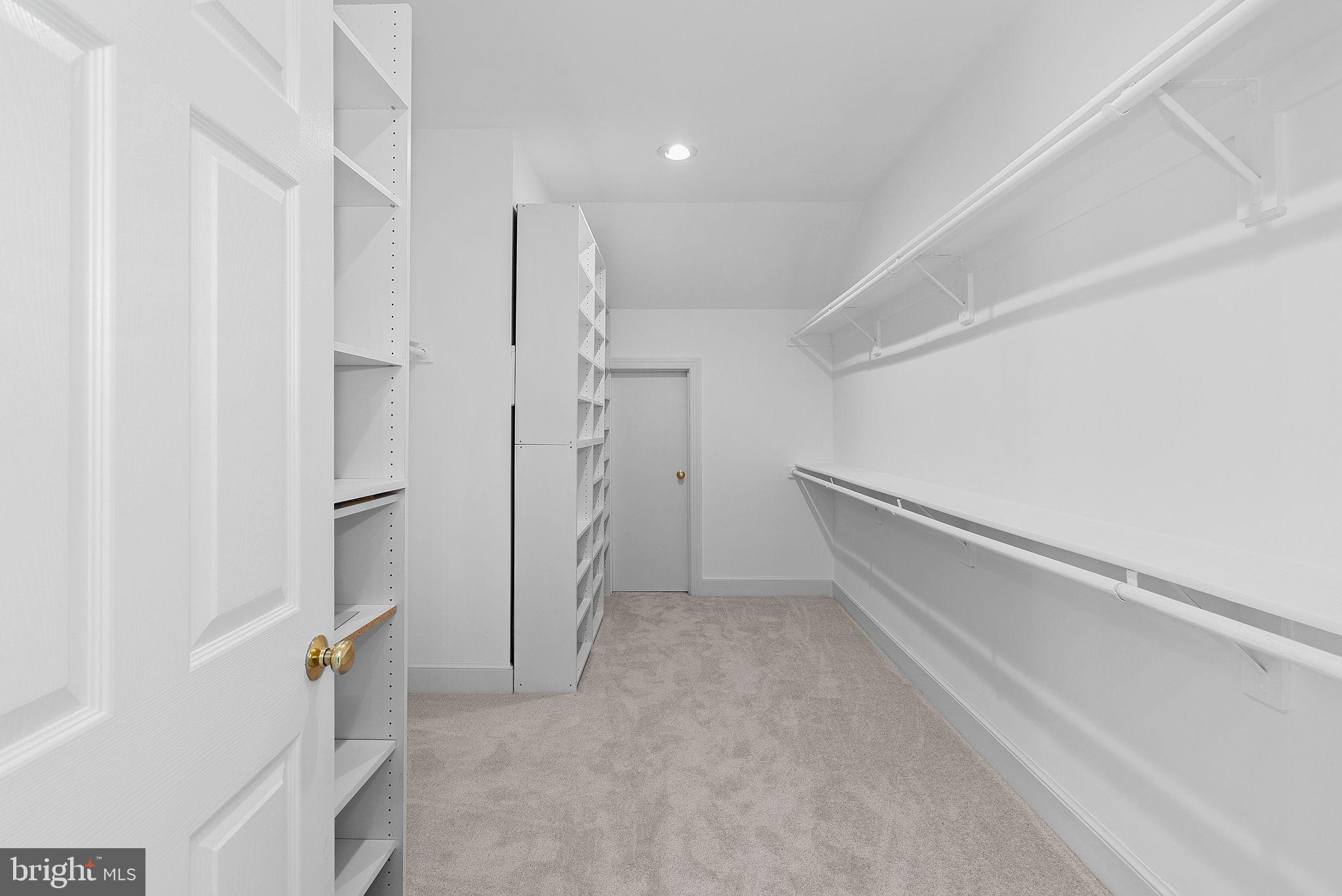 EVONSHIRE - Residential