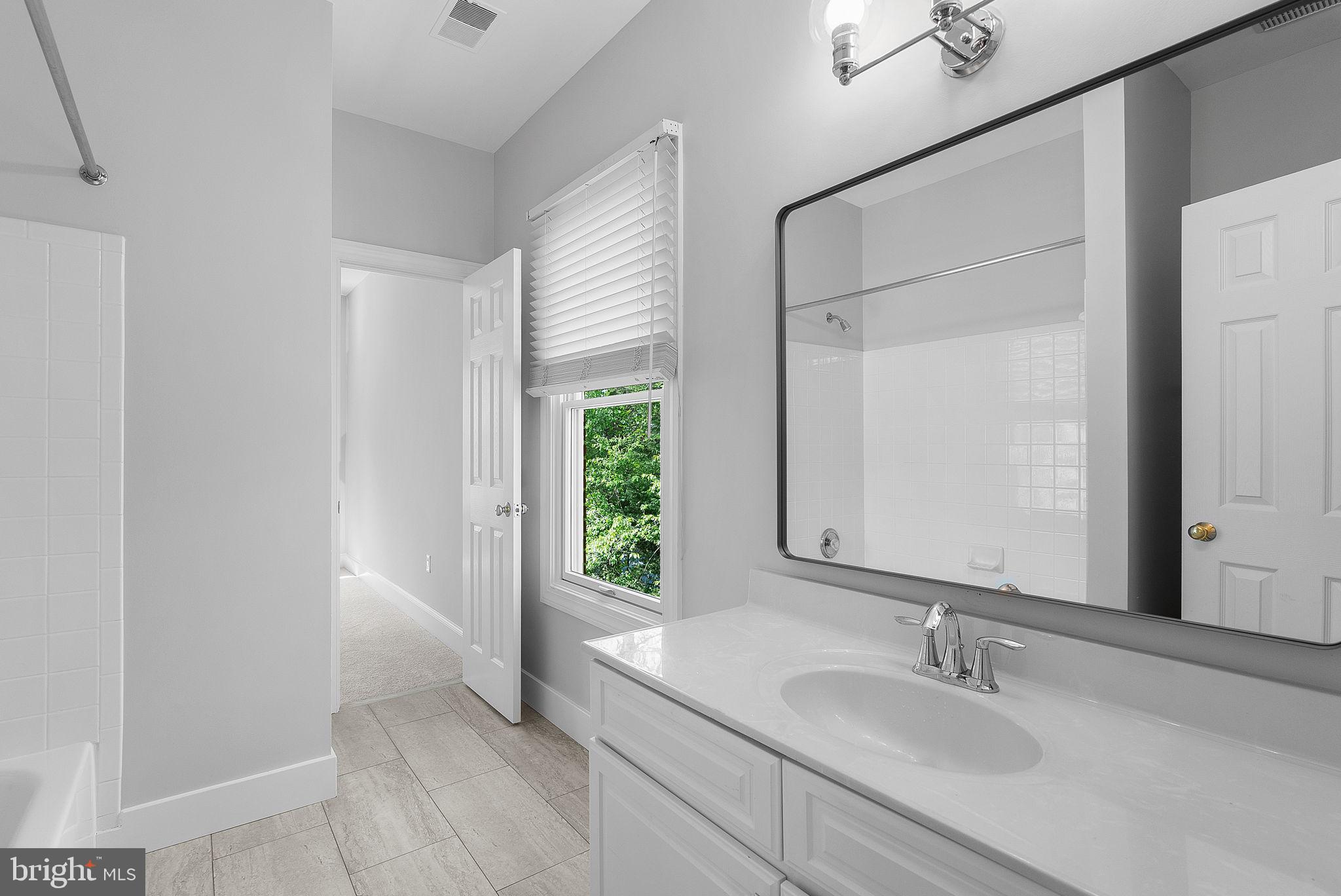 EVONSHIRE - Residential