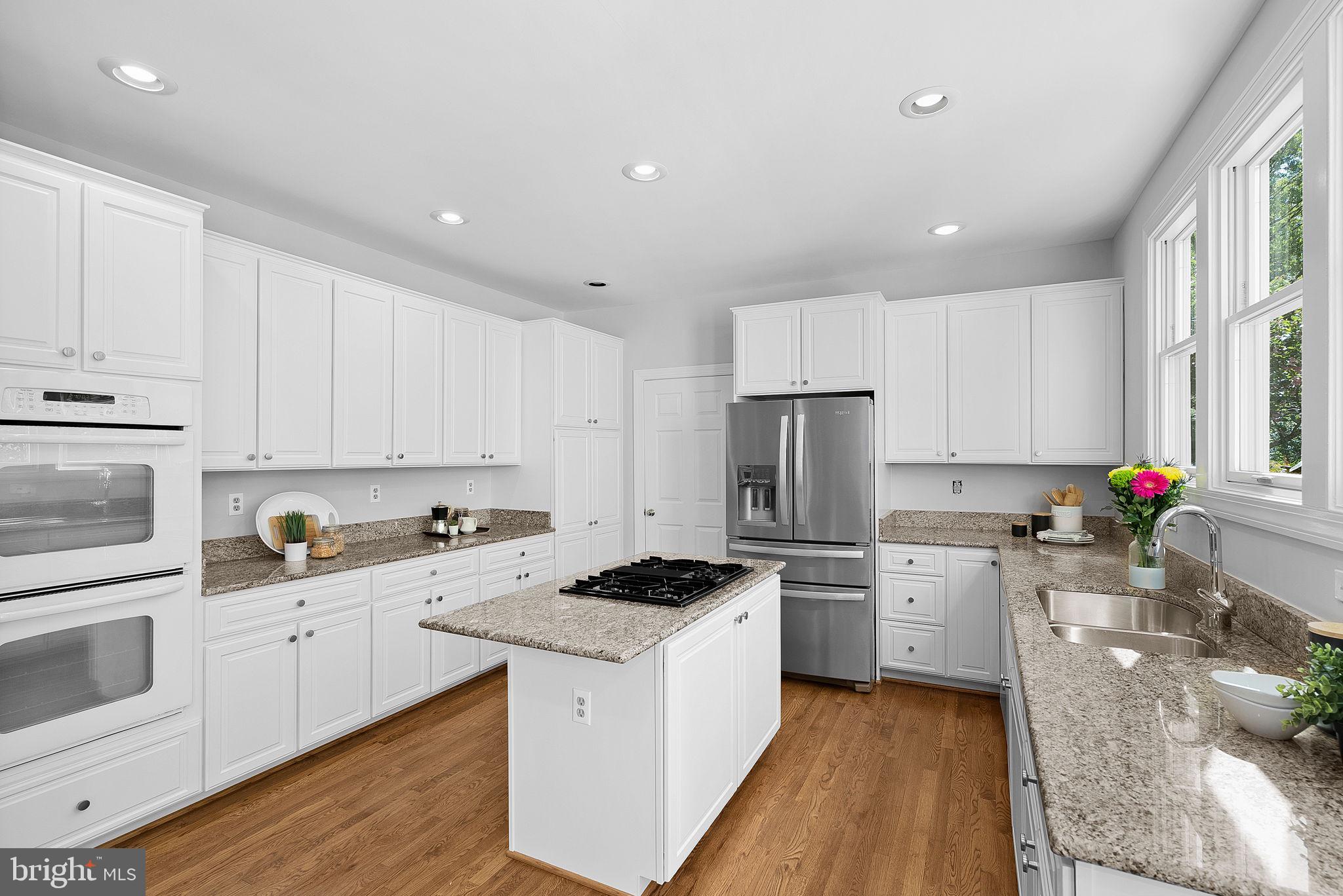 EVONSHIRE - Residential