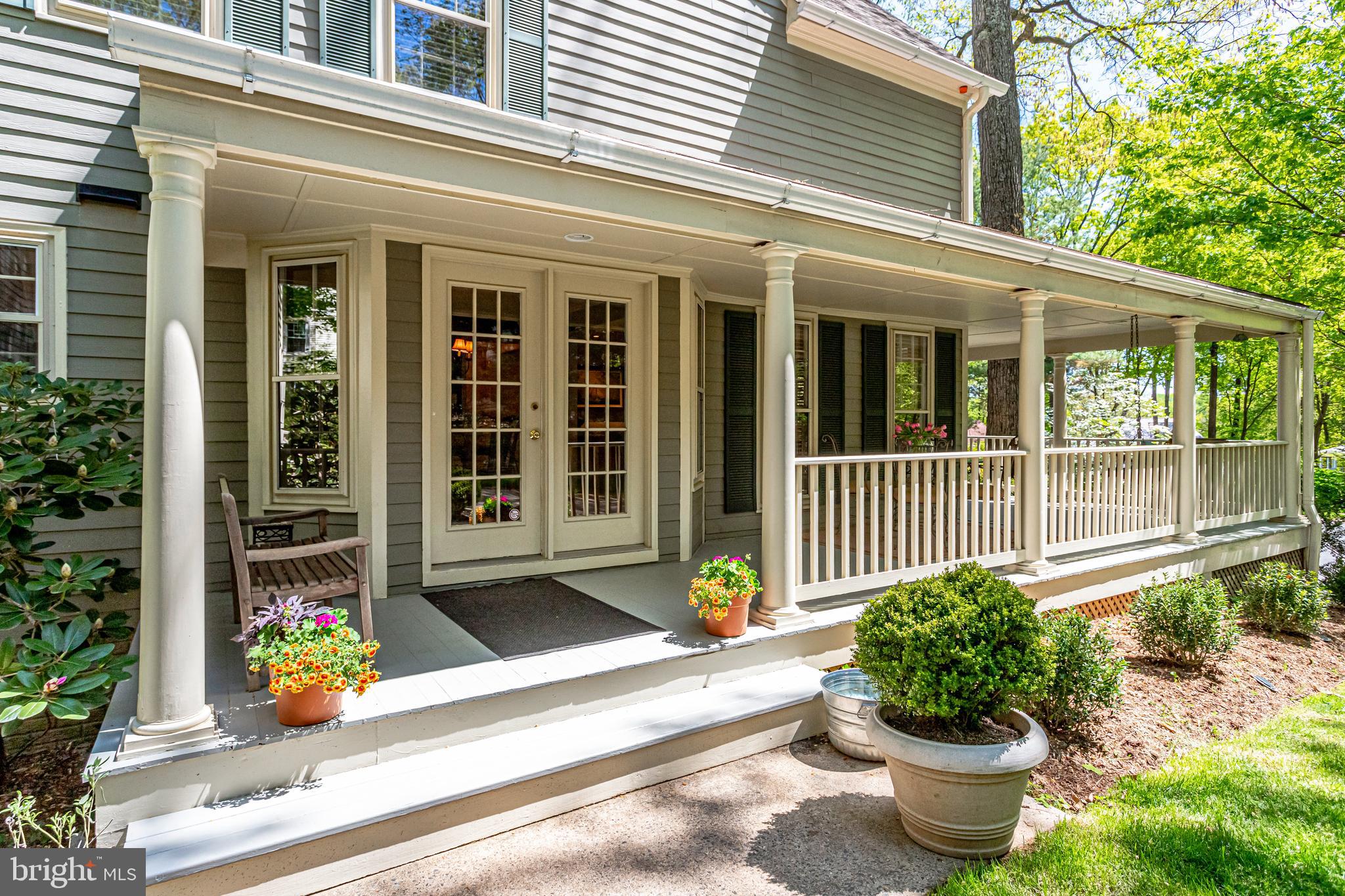 RESTON - Residential