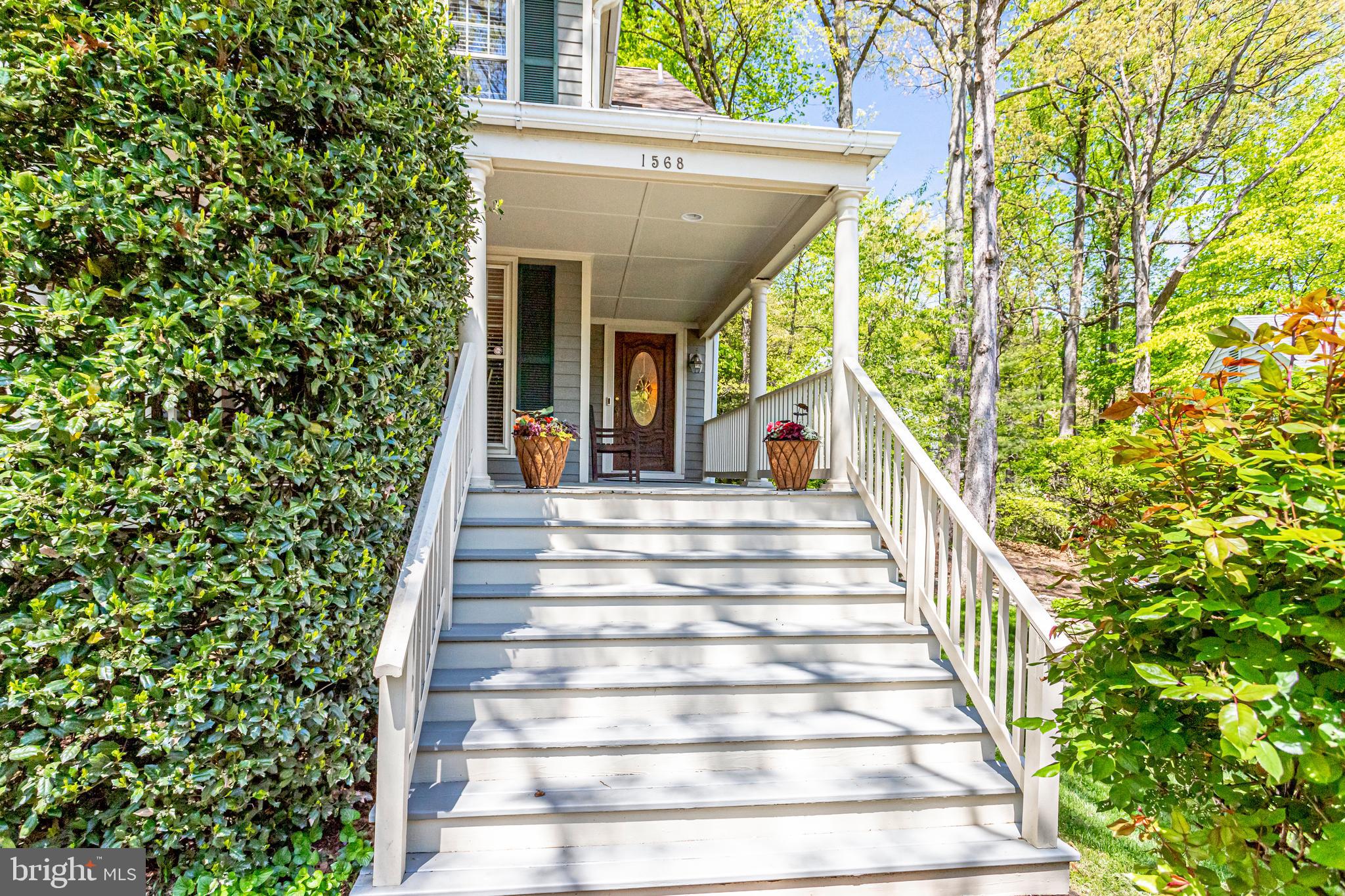 RESTON - Residential