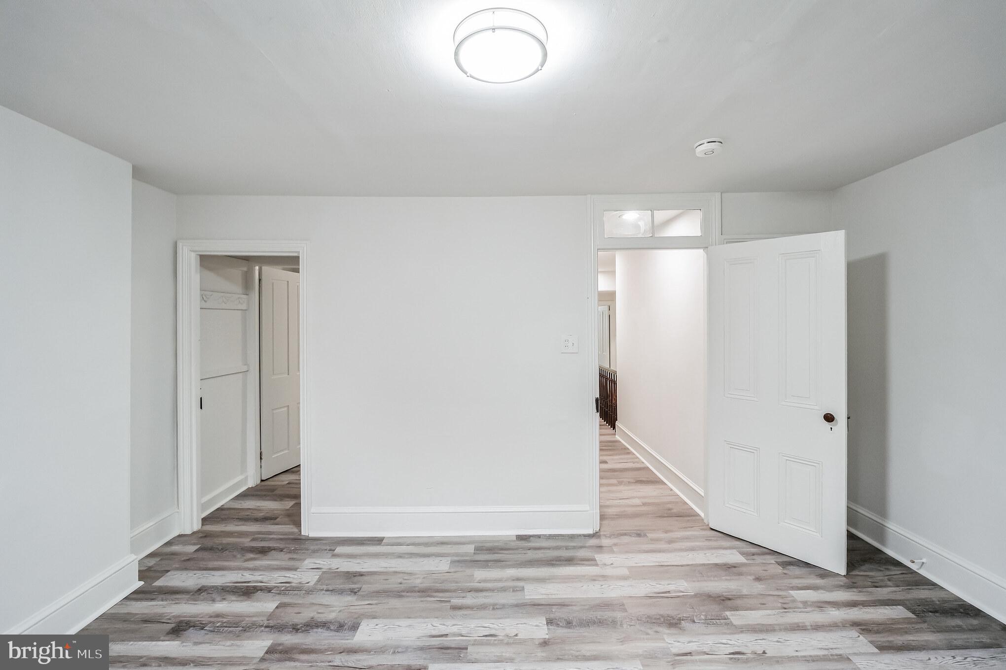 NORRISTOWN - Residential