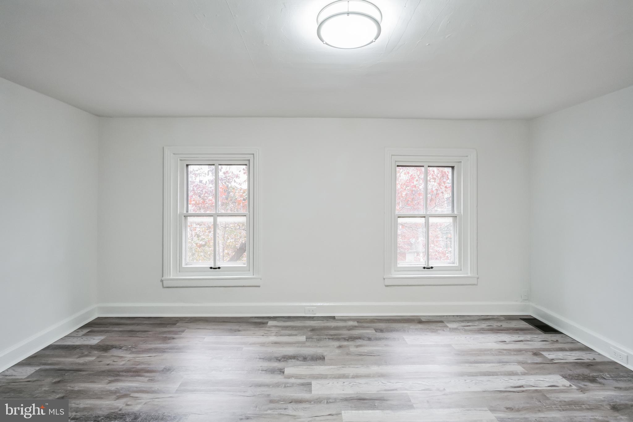 NORRISTOWN - Residential