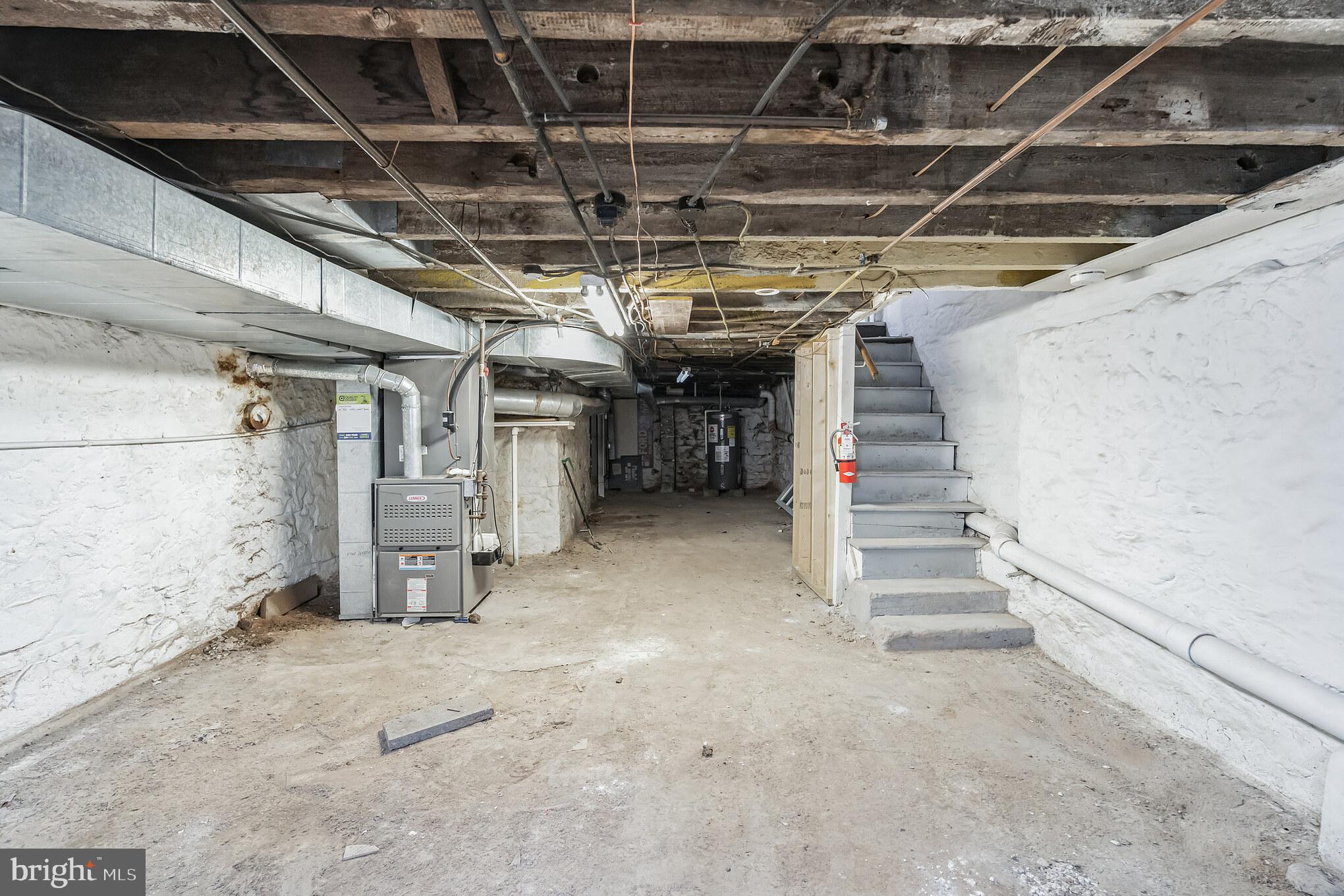 NORRISTOWN - Residential