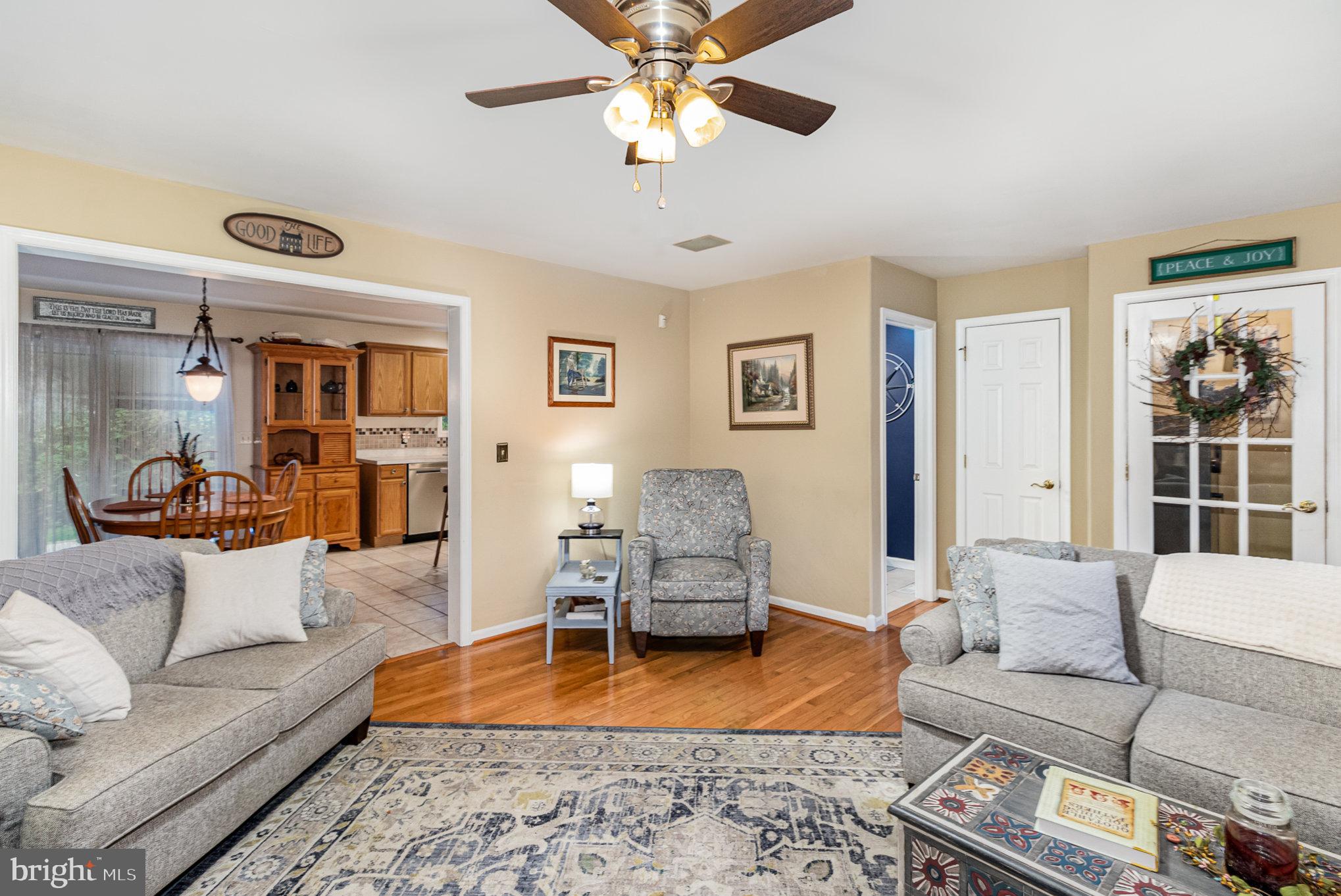 LOCUST WOODS - Residential