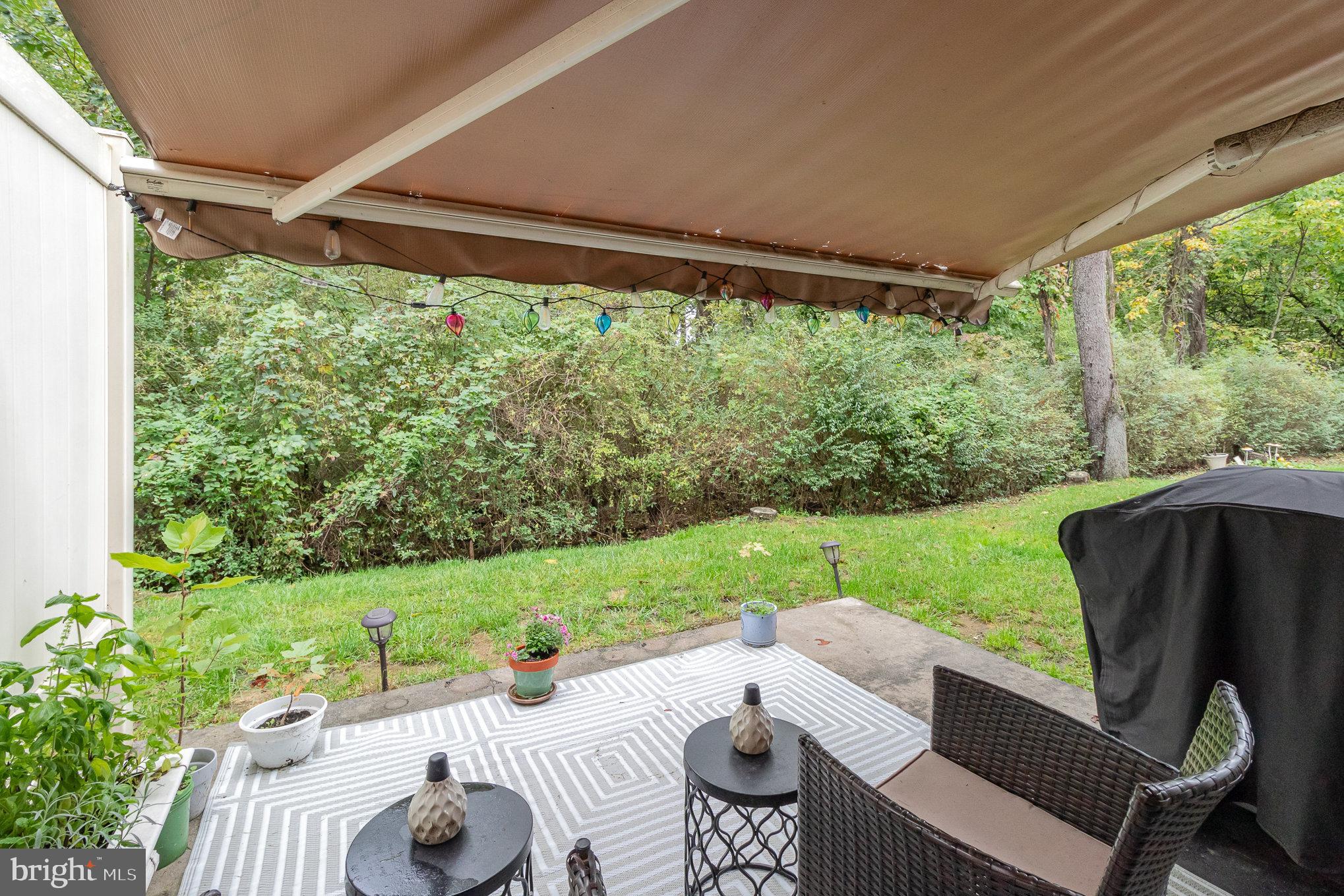 LOCUST WOODS - Residential