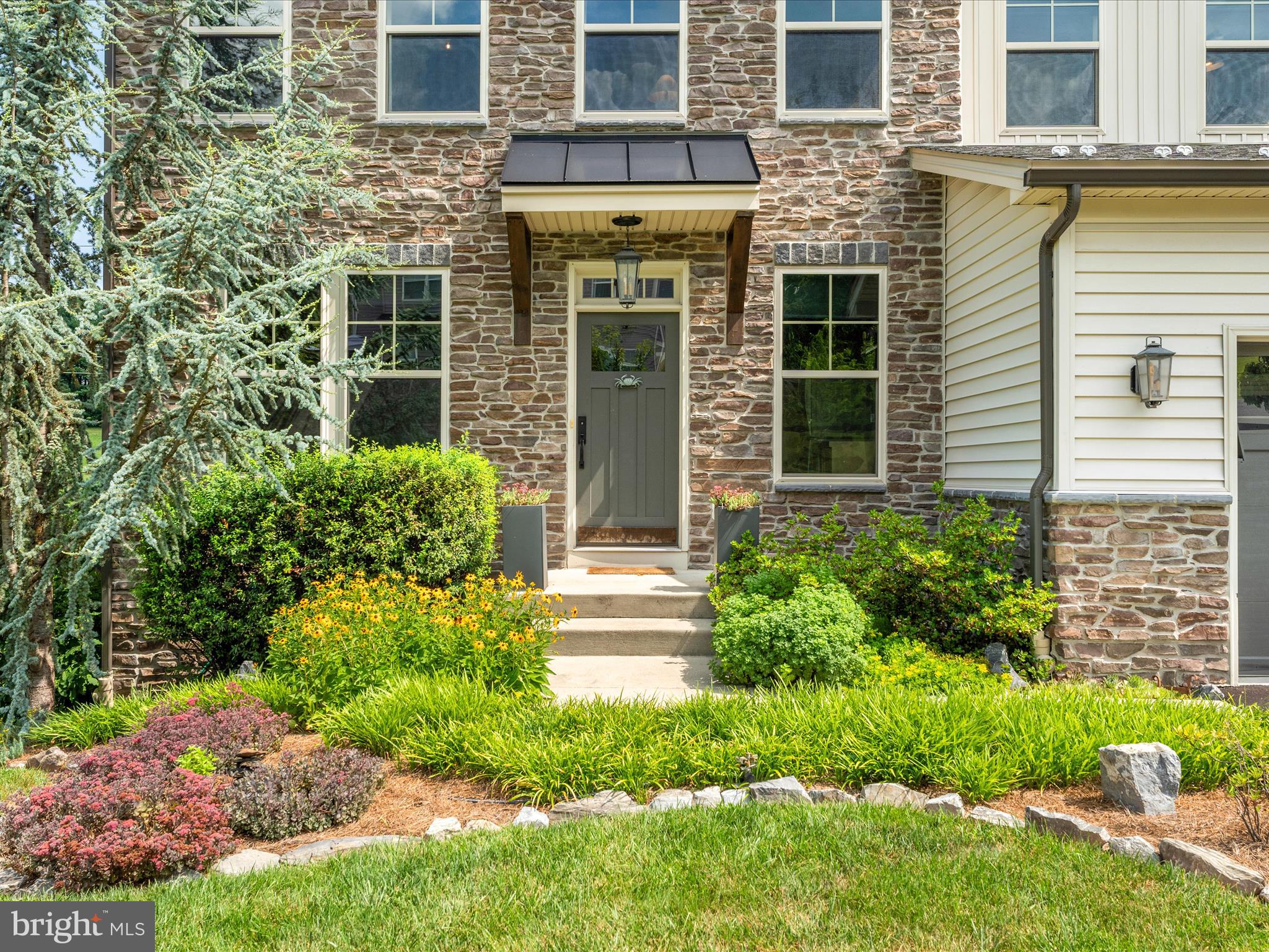 THE MEADOWS - Residential