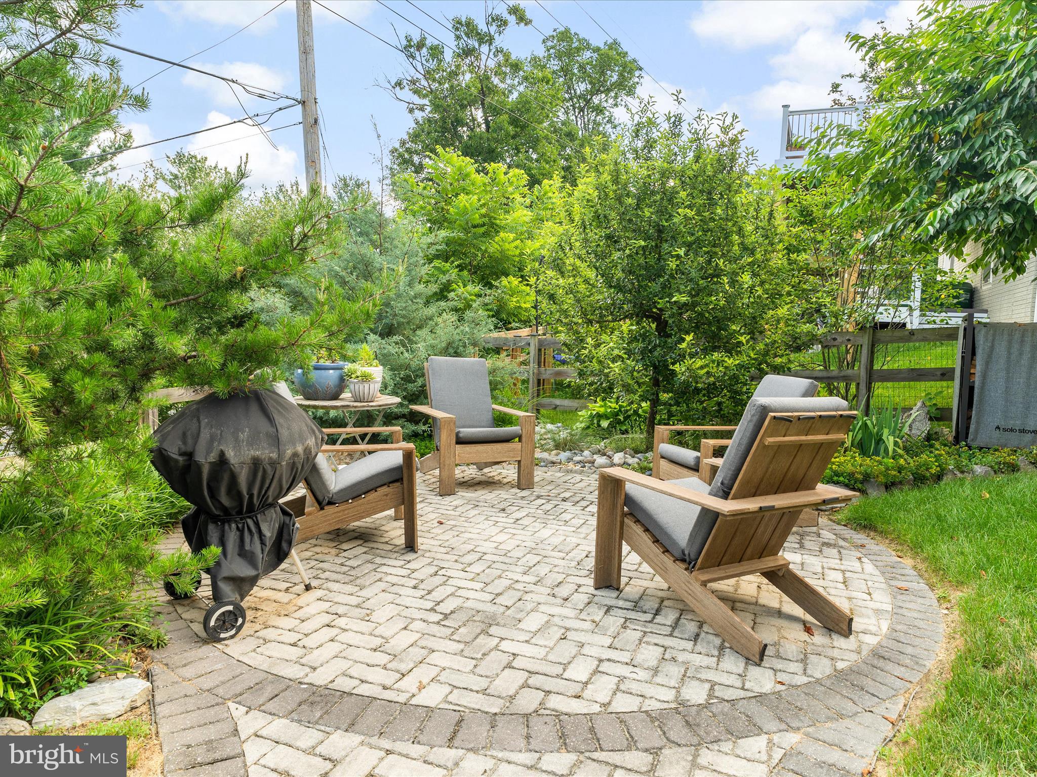 THE MEADOWS - Residential