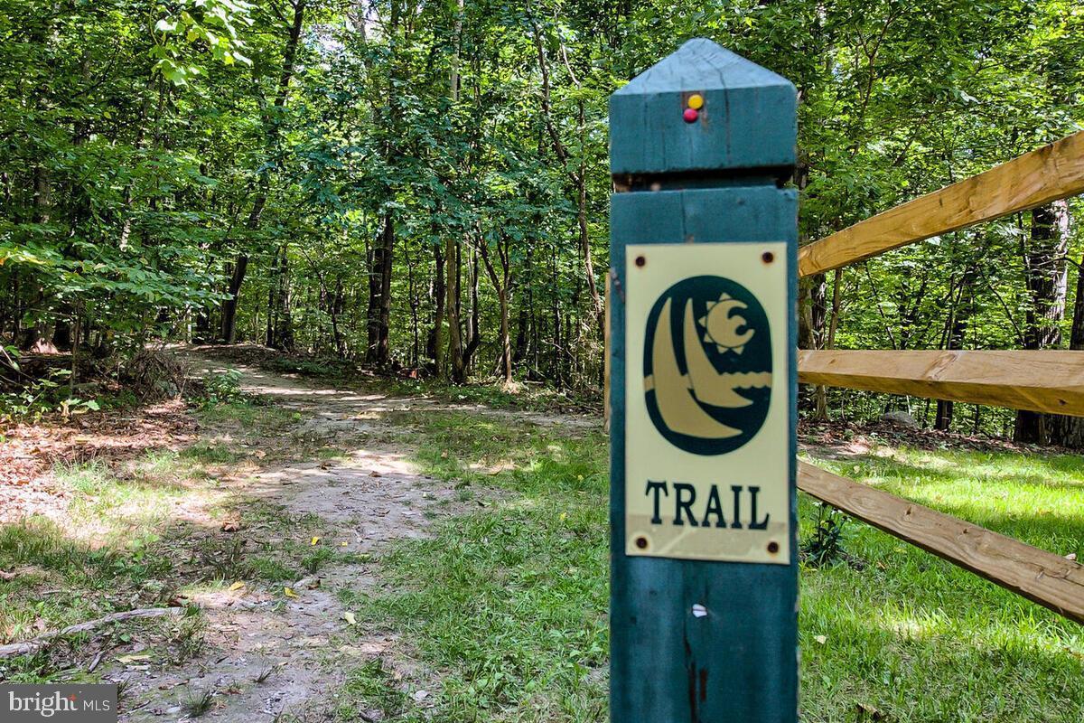 THE MEADOWS - Residential