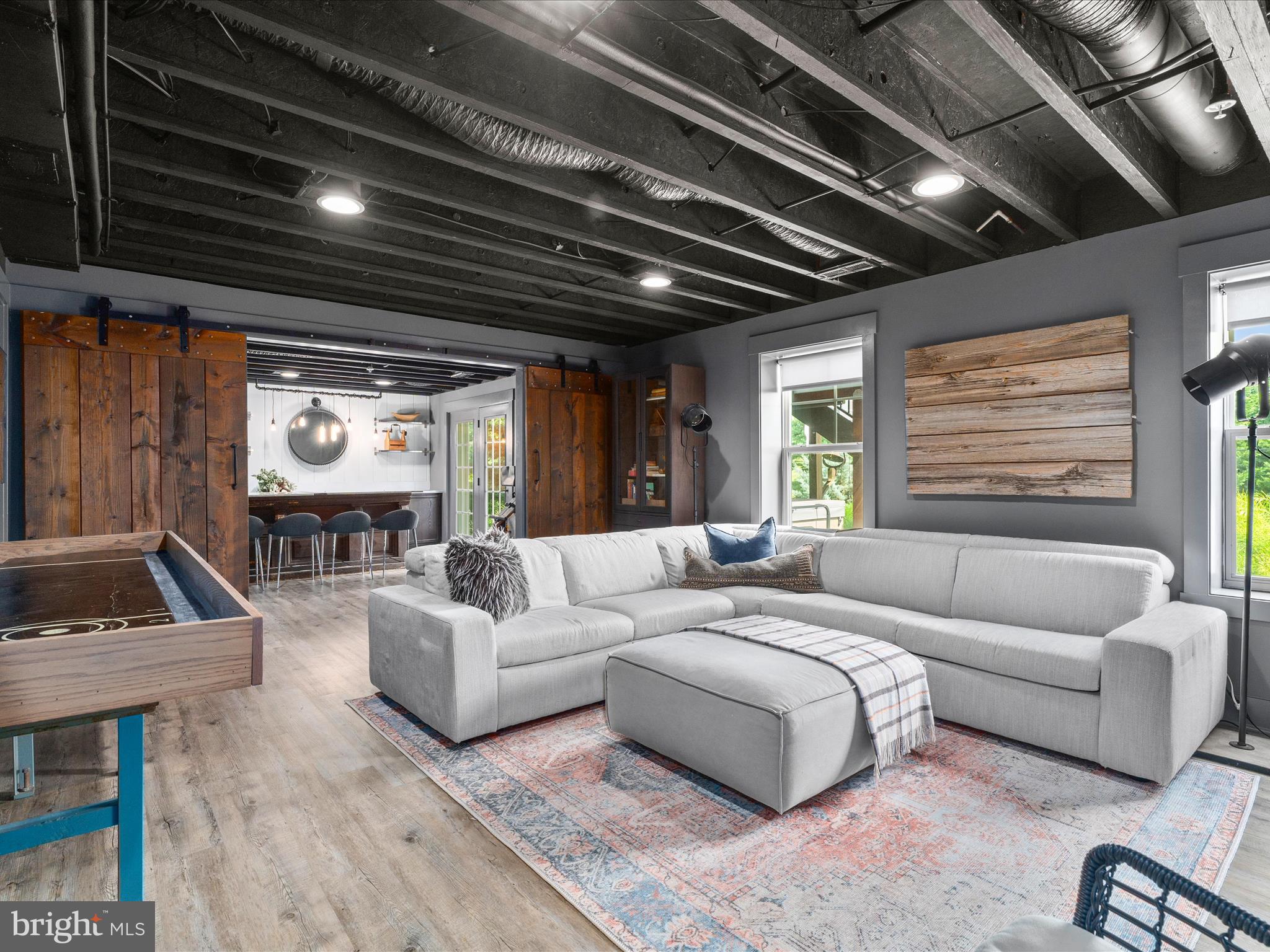 THE MEADOWS - Residential