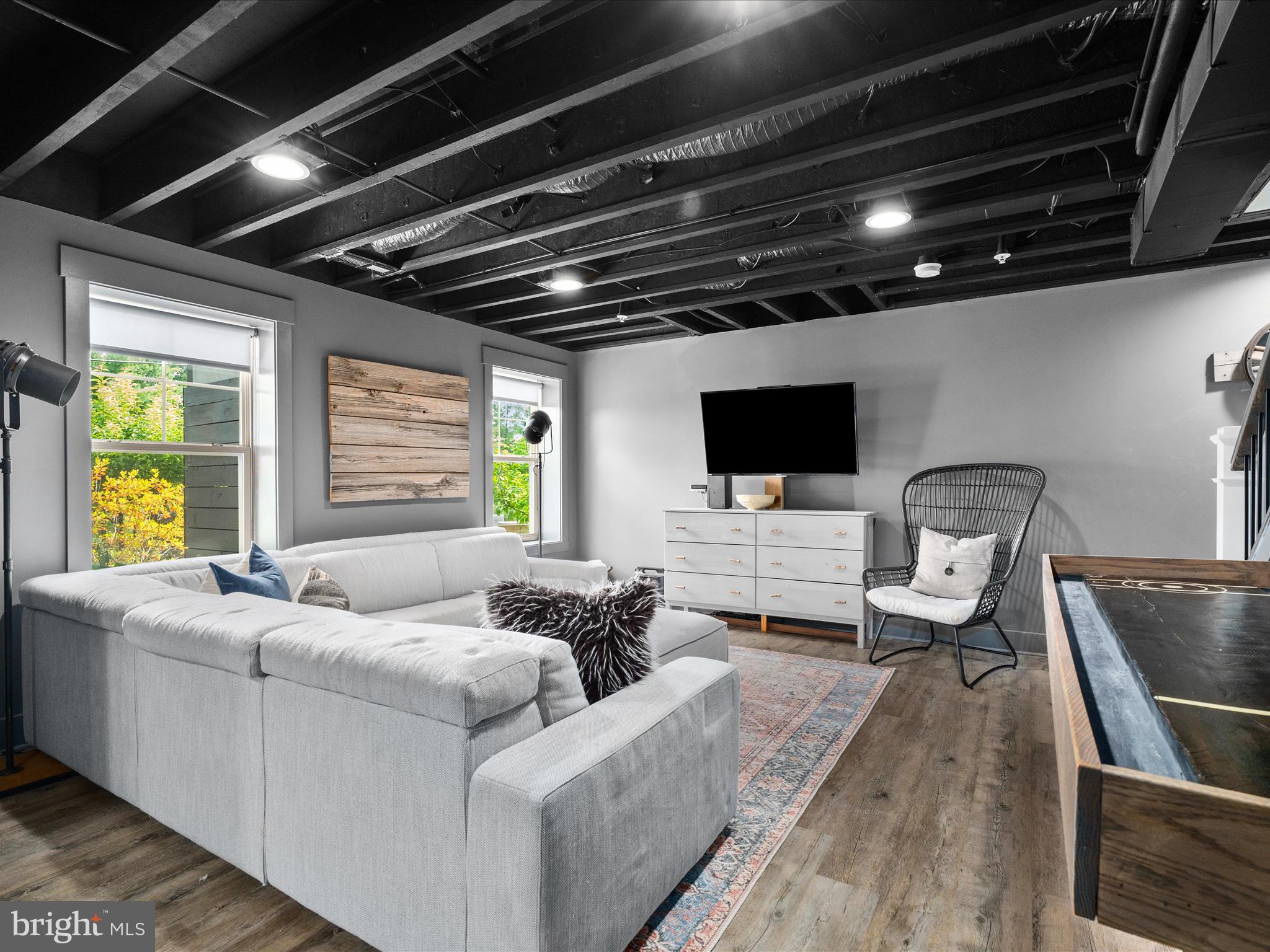 THE MEADOWS - Residential