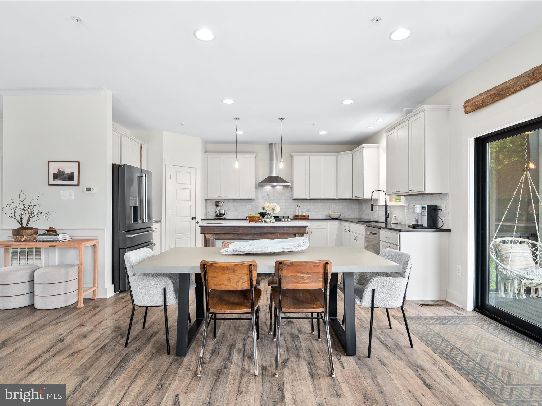 THE MEADOWS - Residential