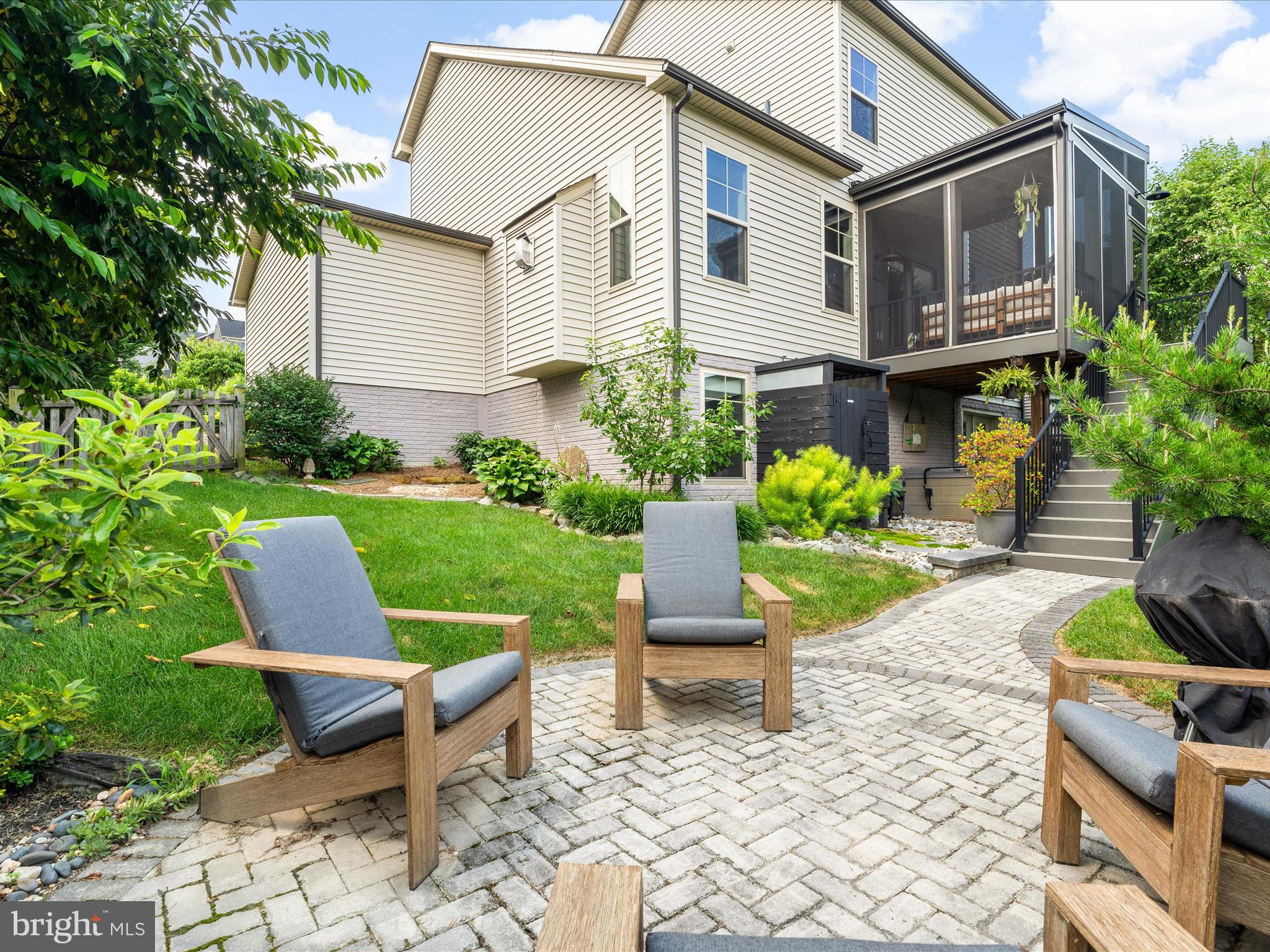 THE MEADOWS - Residential