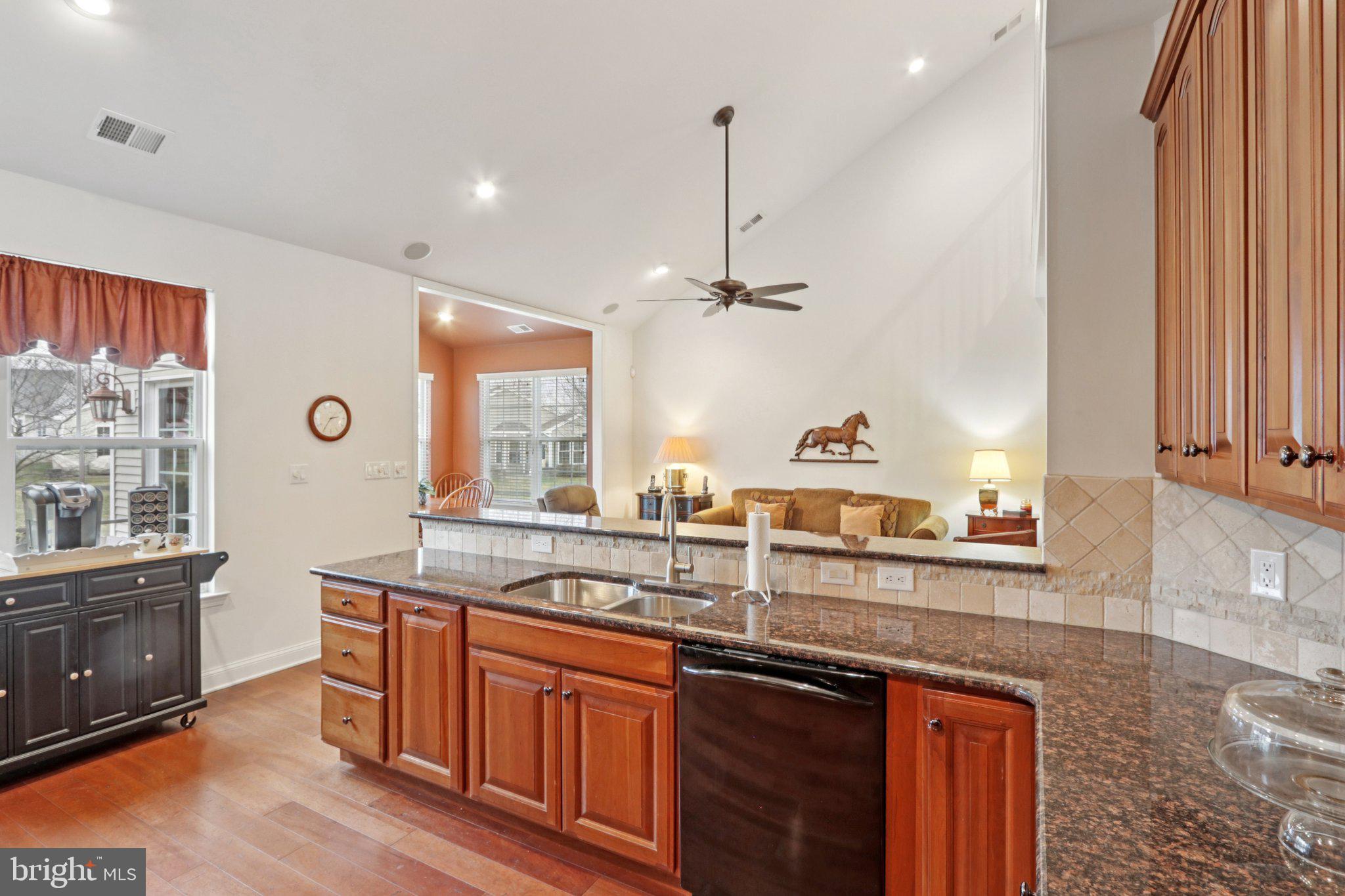 FOUR SEASONS AT FARM - Residential