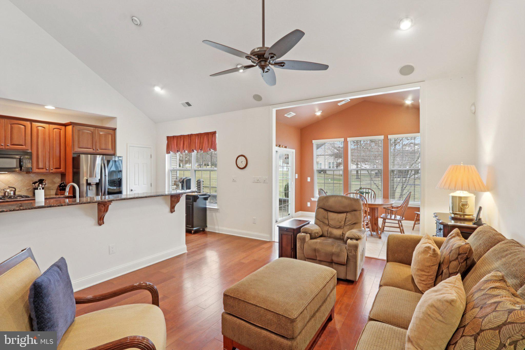 FOUR SEASONS AT FARM - Residential