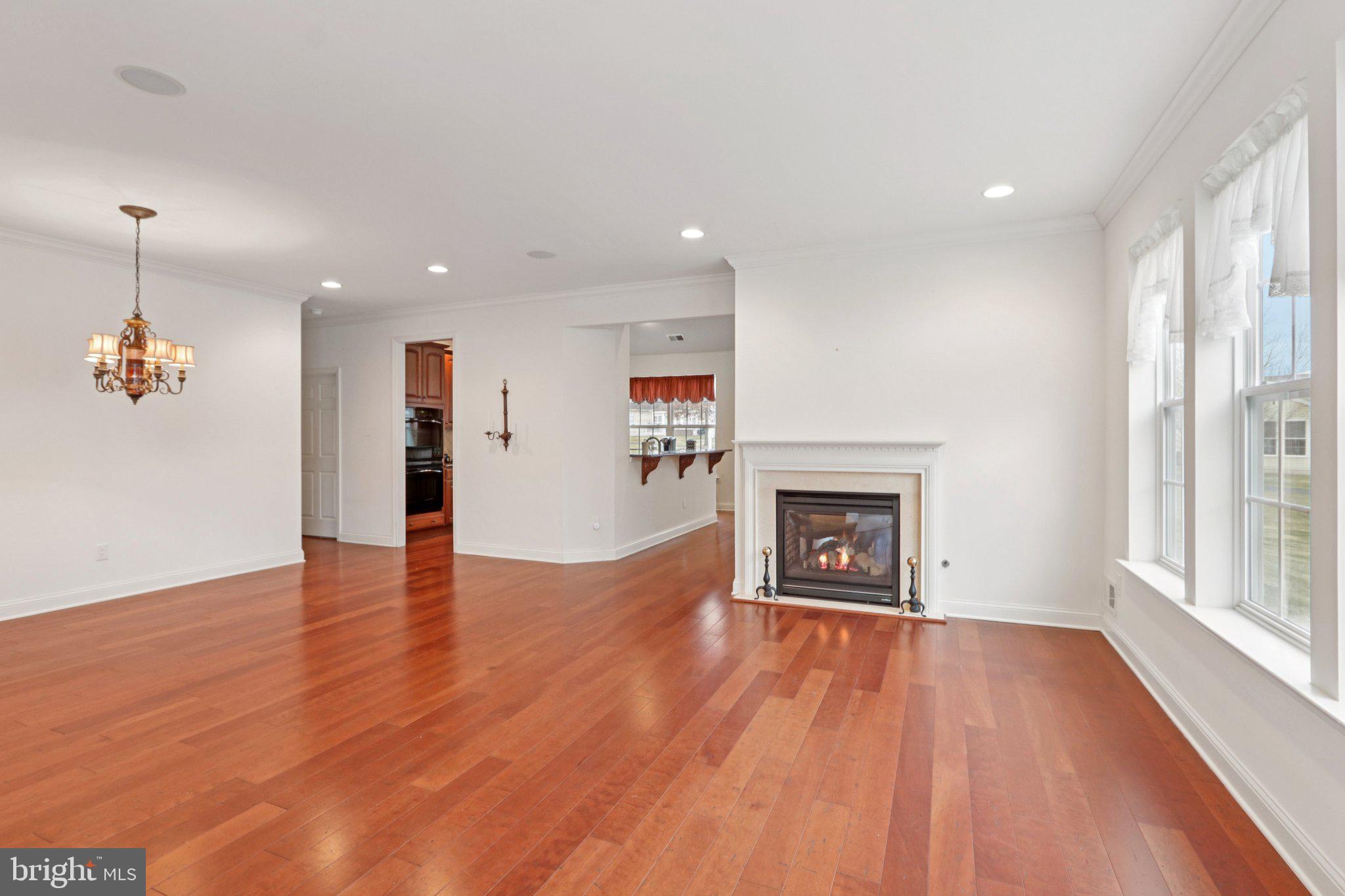 FOUR SEASONS AT FARM - Residential