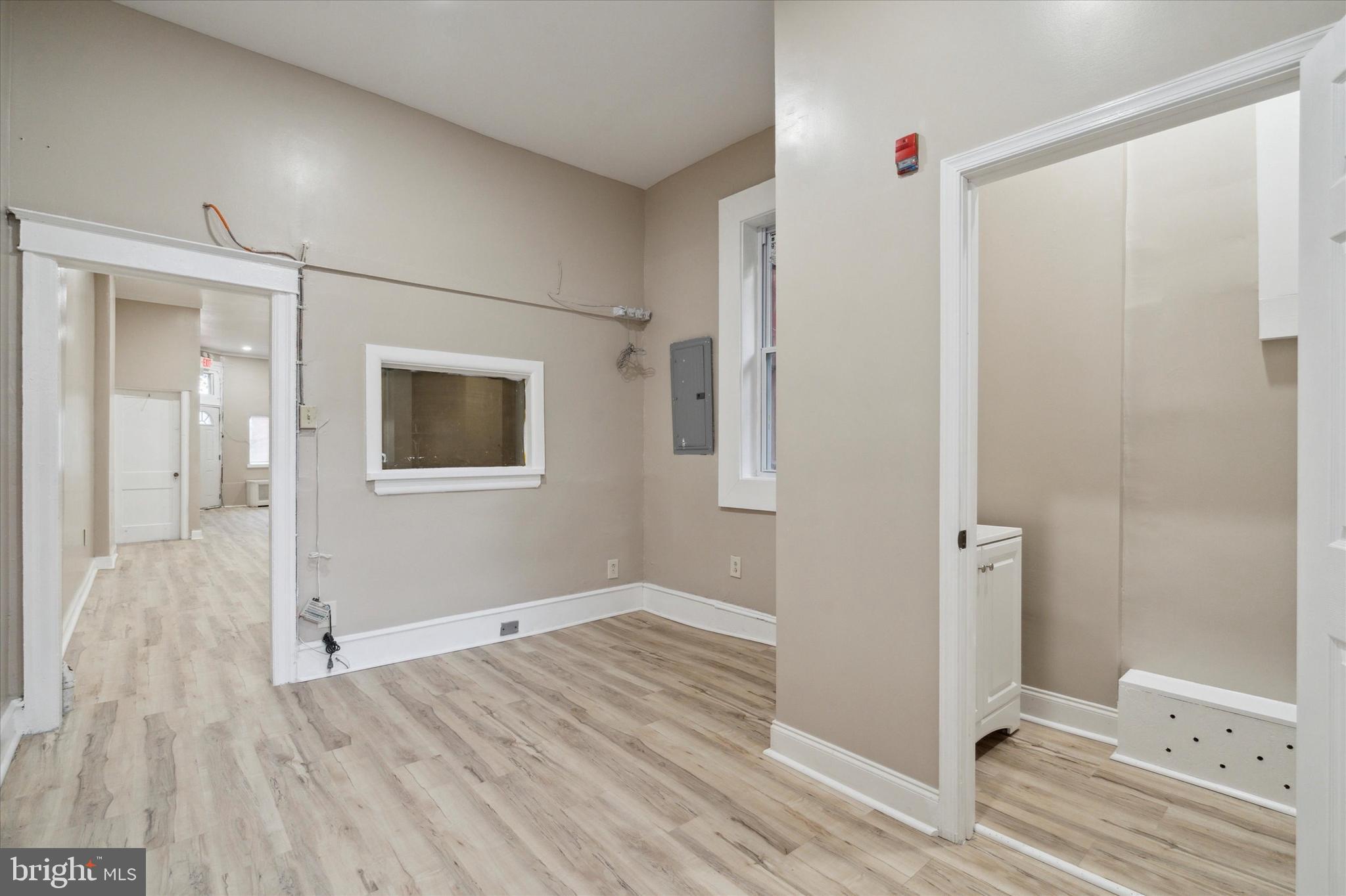 OGONTZ - Commercial Lease