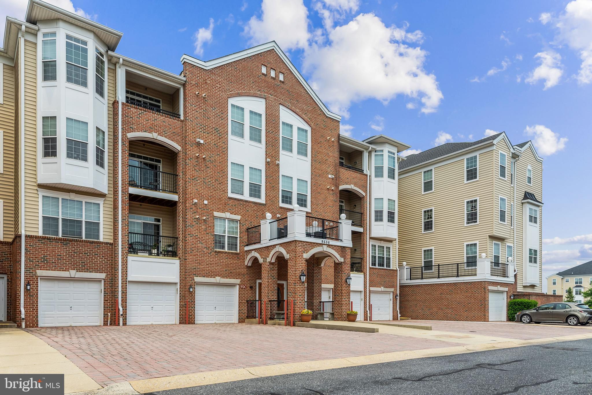 CEDAR RIDGE - Residential