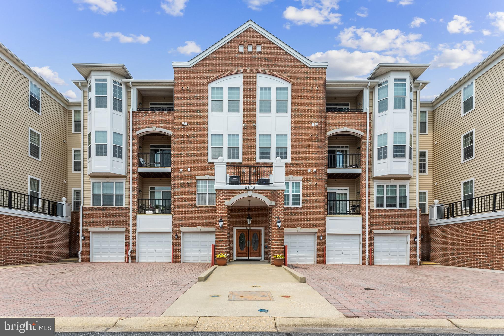 CEDAR RIDGE - Residential