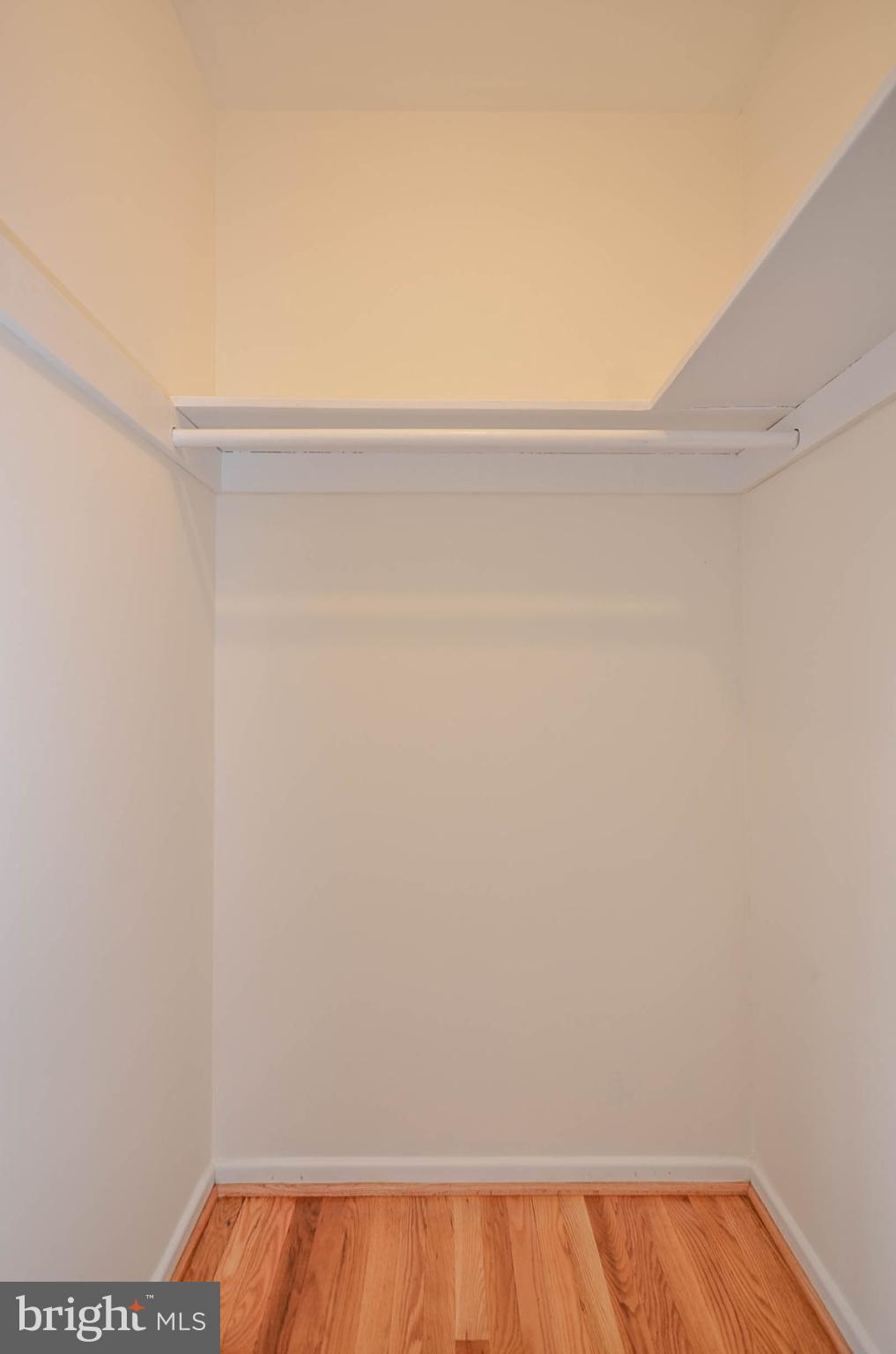 FRANKLIN KNOLLS - Residential Lease